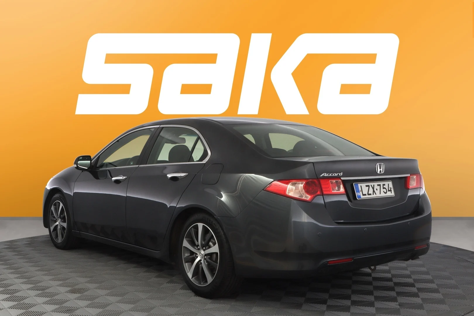 Car Image - 7m8C27Z6jibhzcOpkvnad9