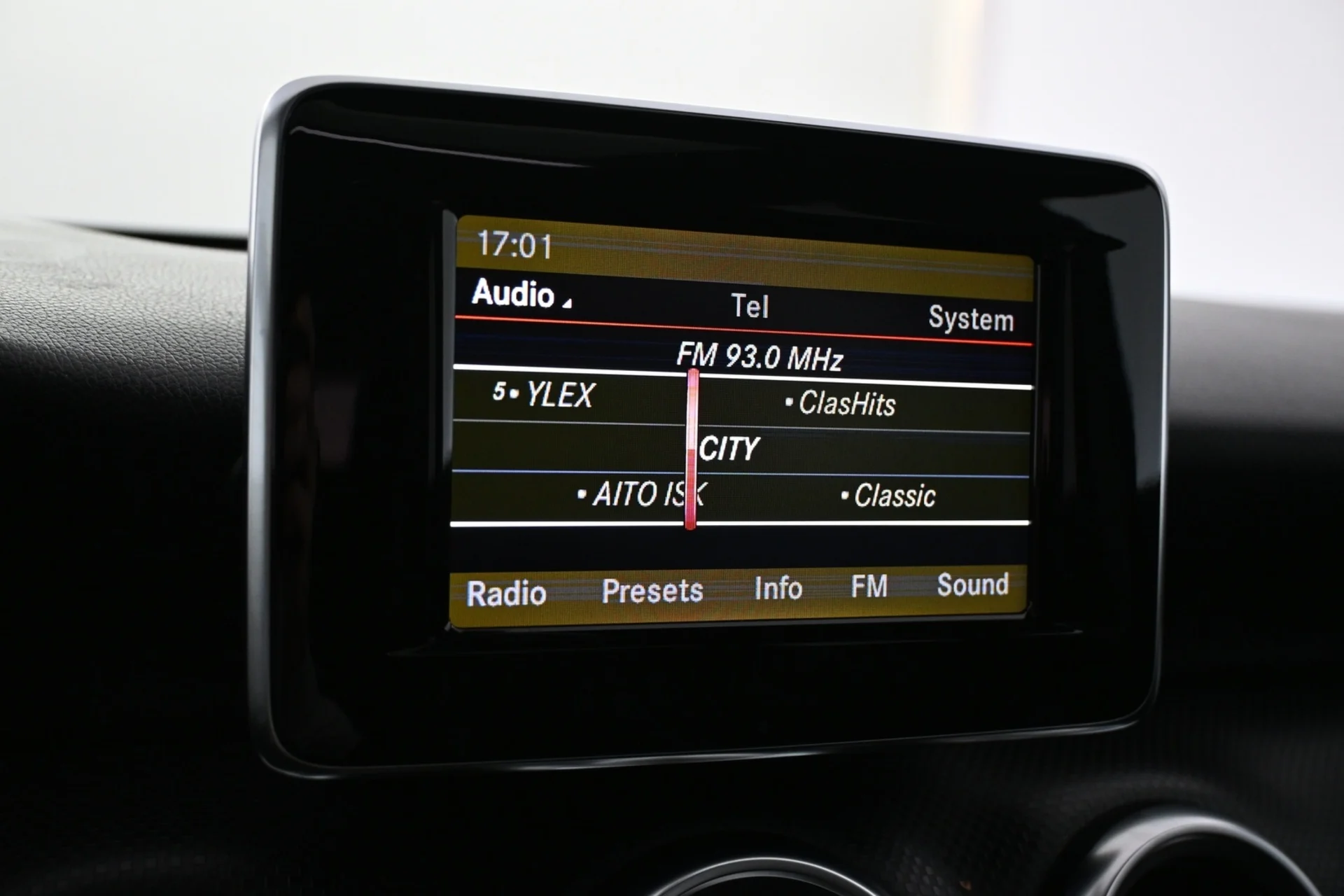 Car Image - 4X3jp2HkW1CxxkjQ1xDvqj