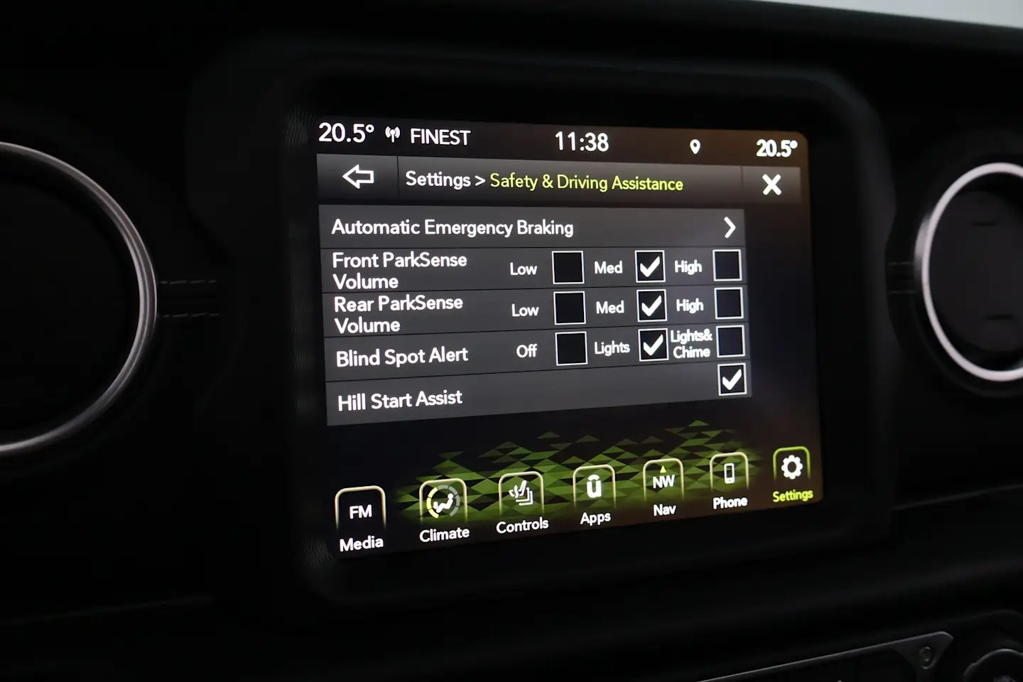 Car Image - 7s71kuwdjYKhiqscPBHvCY