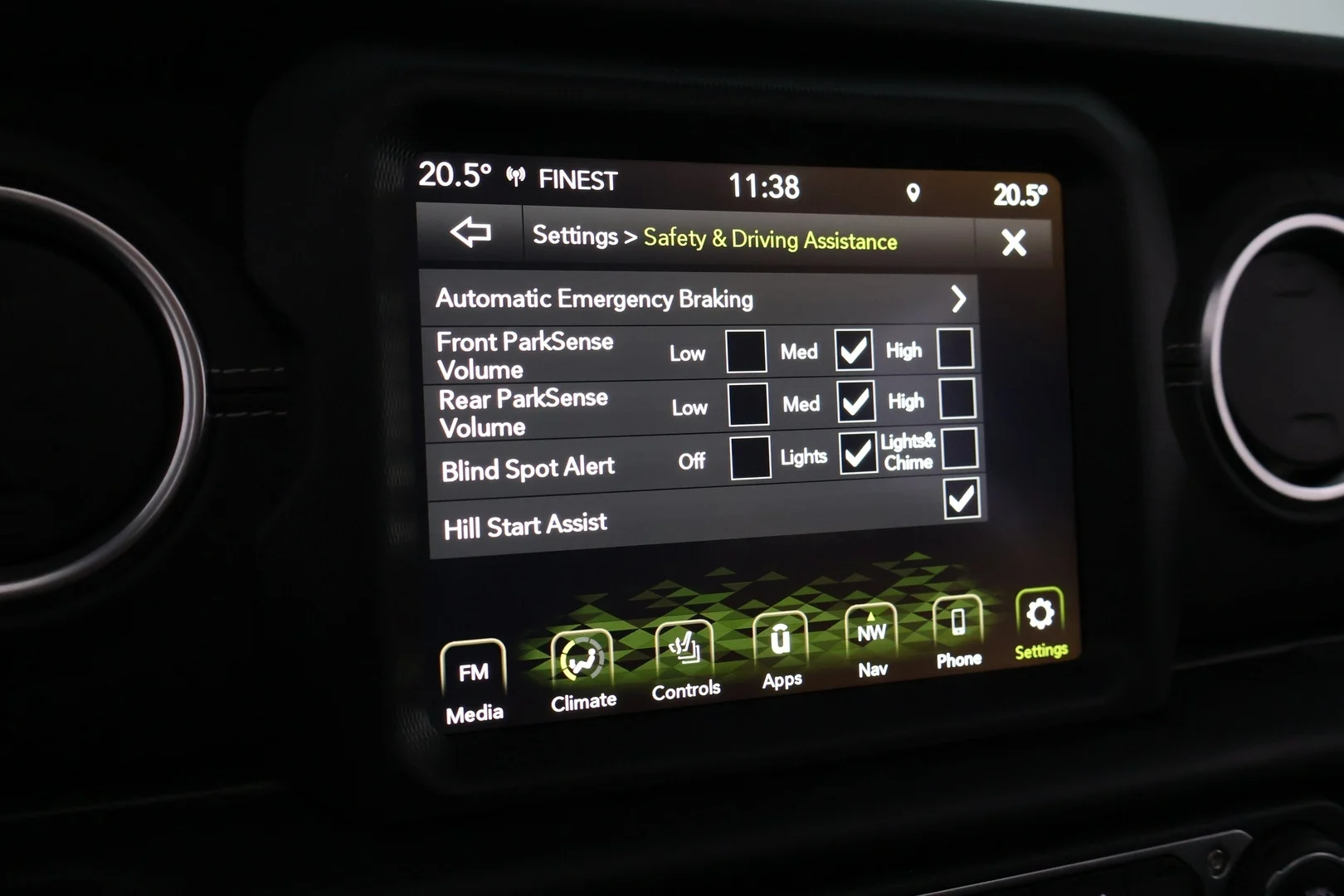 Car Image - 7s71kuwdjYKhiqscPBHvCY