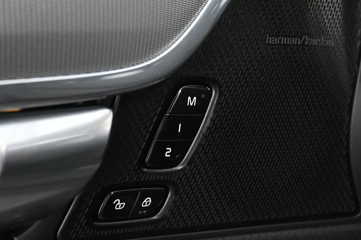 Car Image - JiYb3yCHr5FIHBkRVSms8