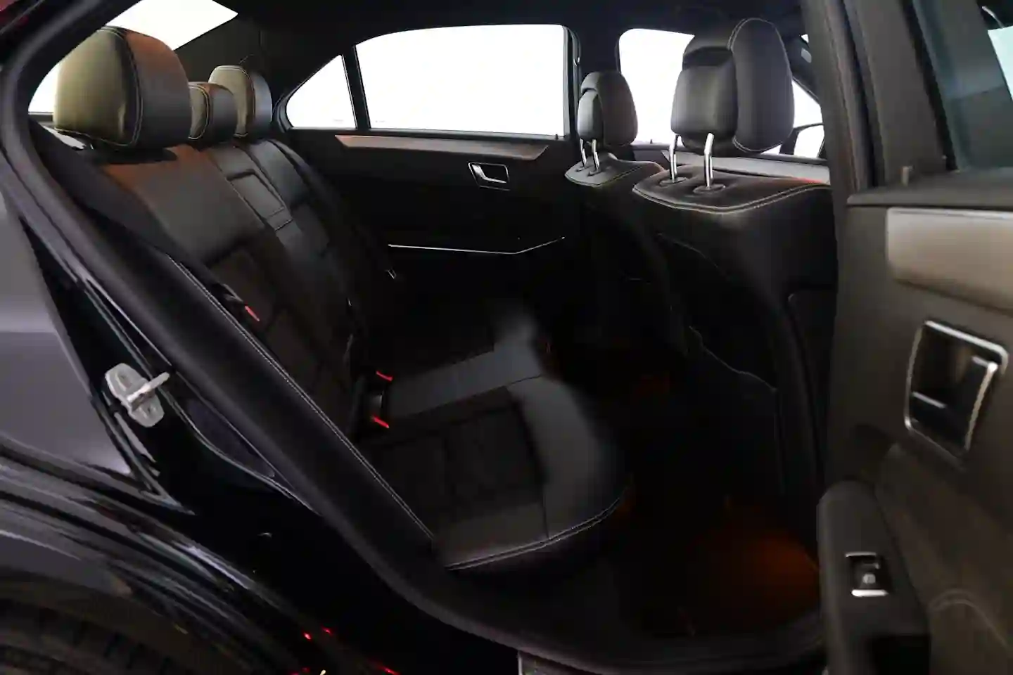 Car Image - 3HLls2Rp3LD0YhvkWV3iQV