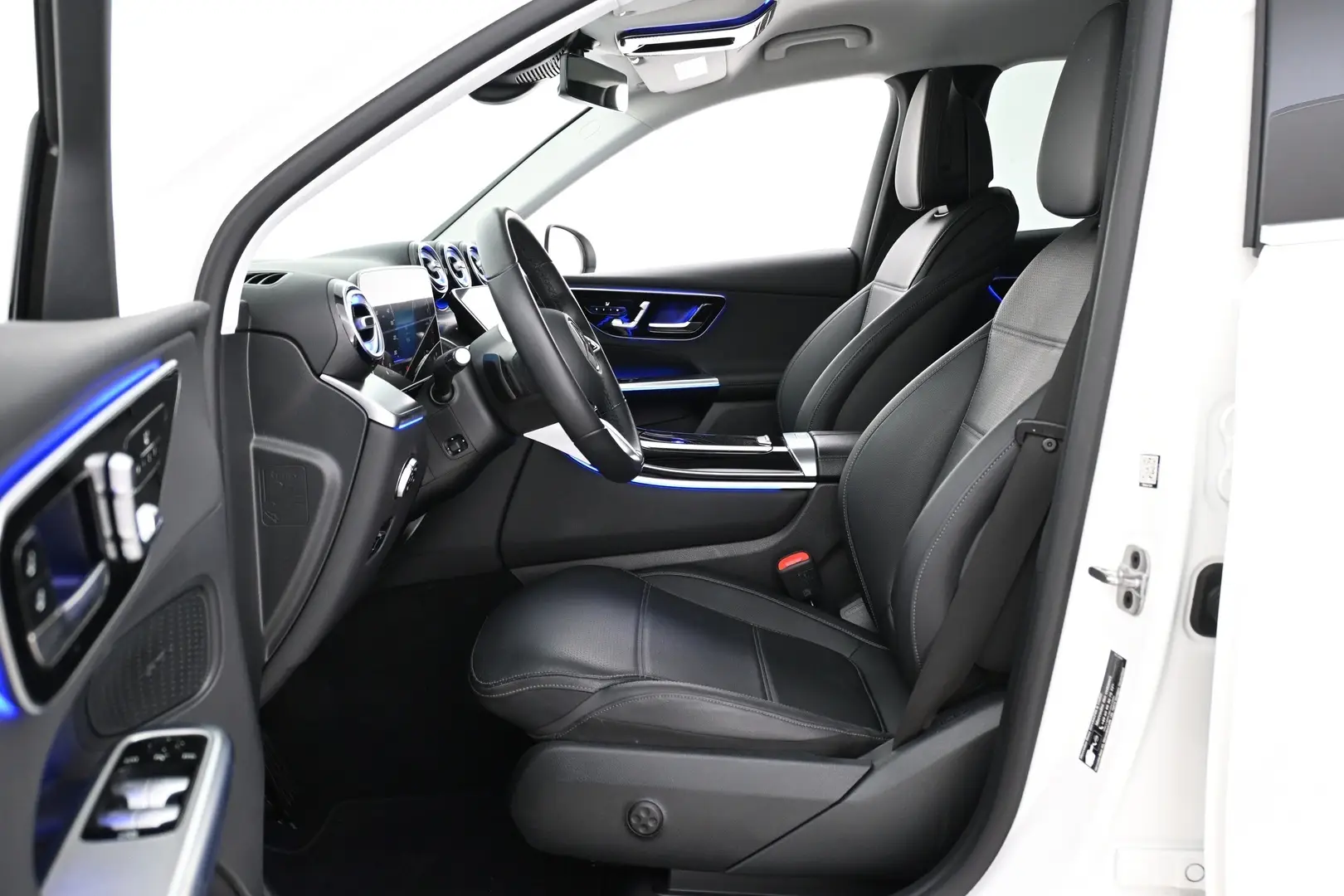 Car Image - 2uu31yfomFCju8B97pzJ8a