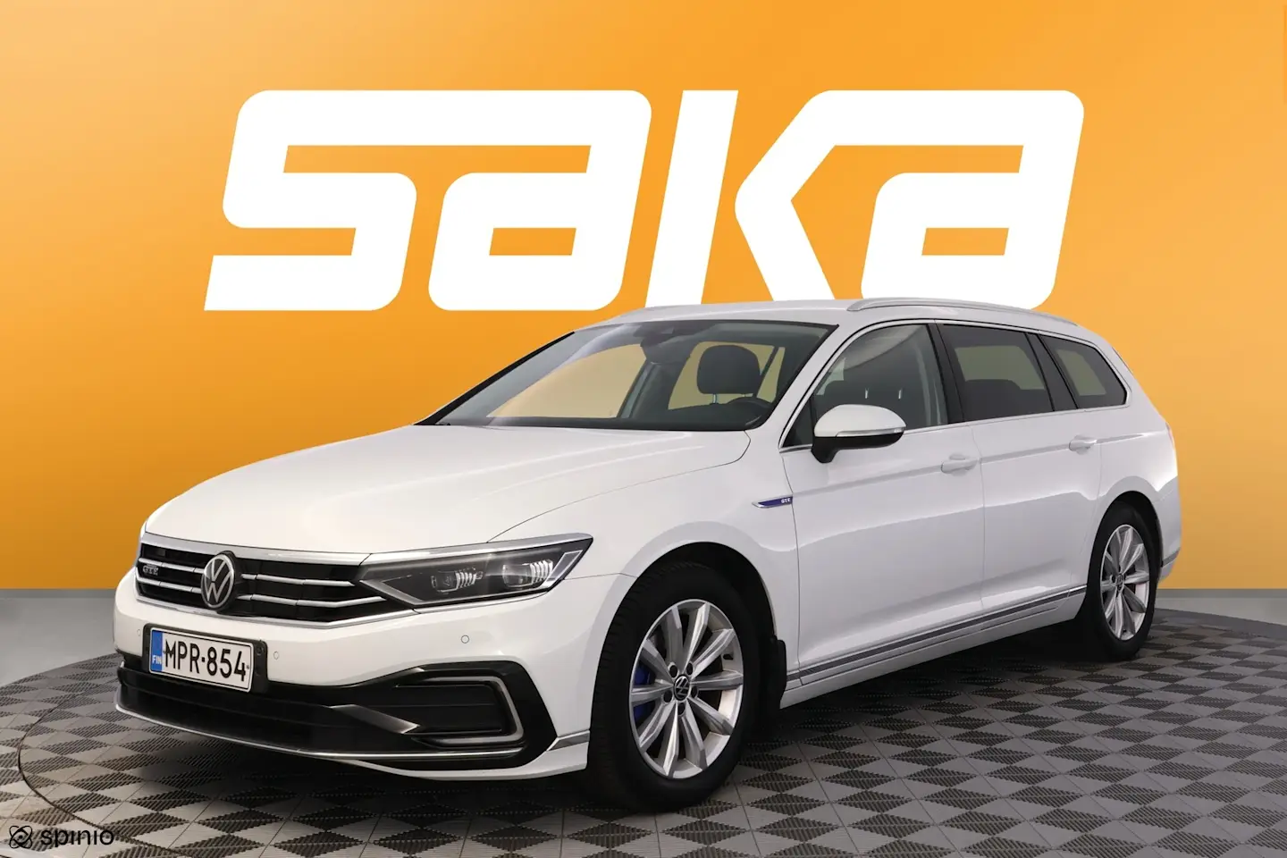 Car Image - 8kGxcLbiKsuuko8EVU7Yu