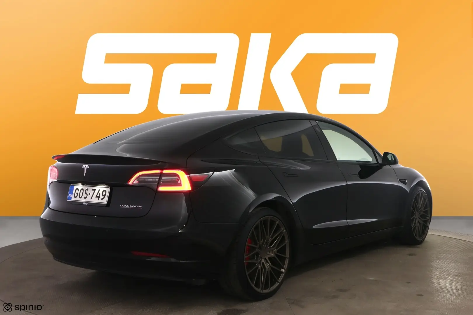 Car Image - bOziGw7ZeOhS8h8B1x1Bv