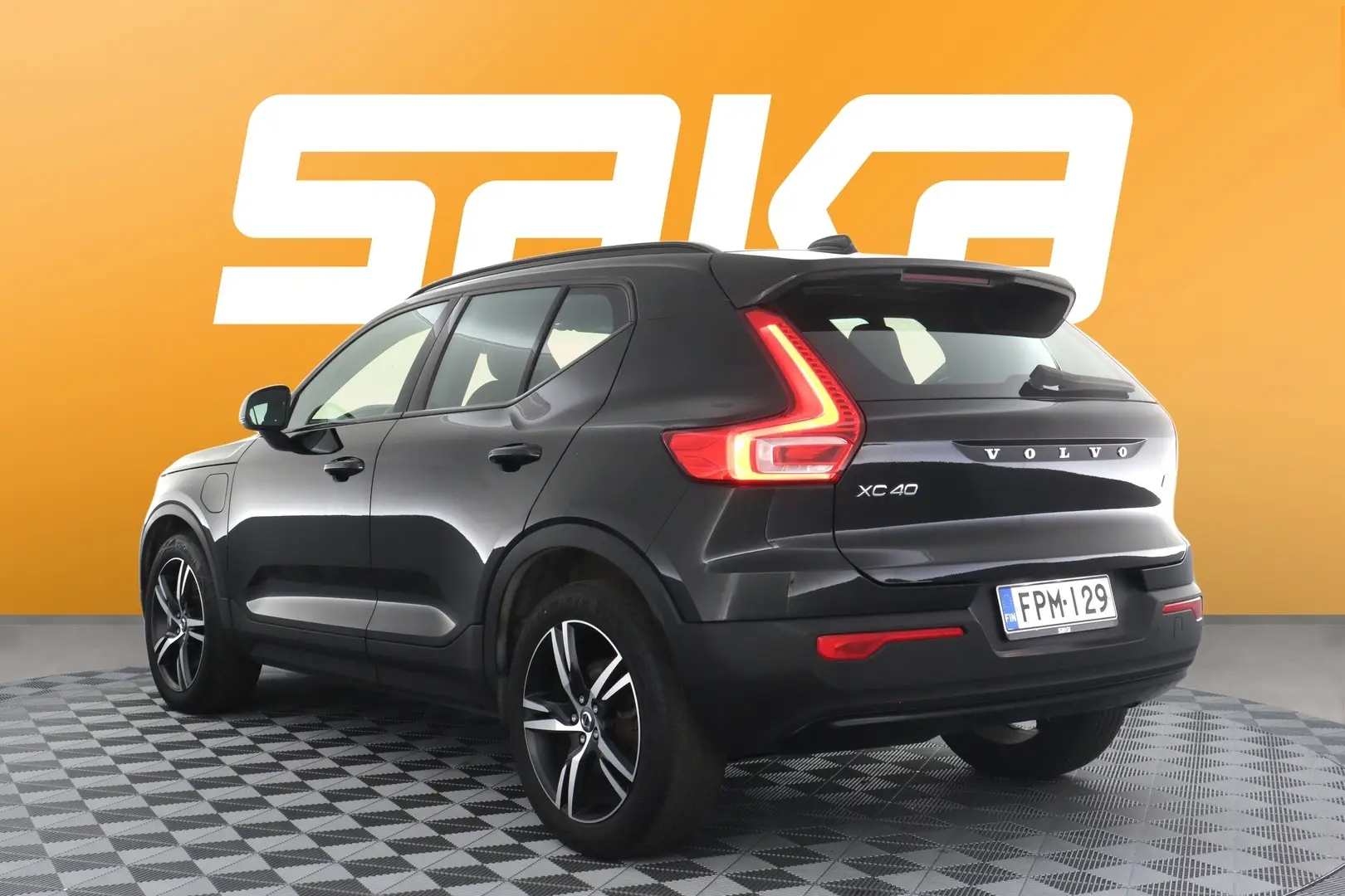 Car Image - 7m7anCwdRBK5F45FlQt9p6