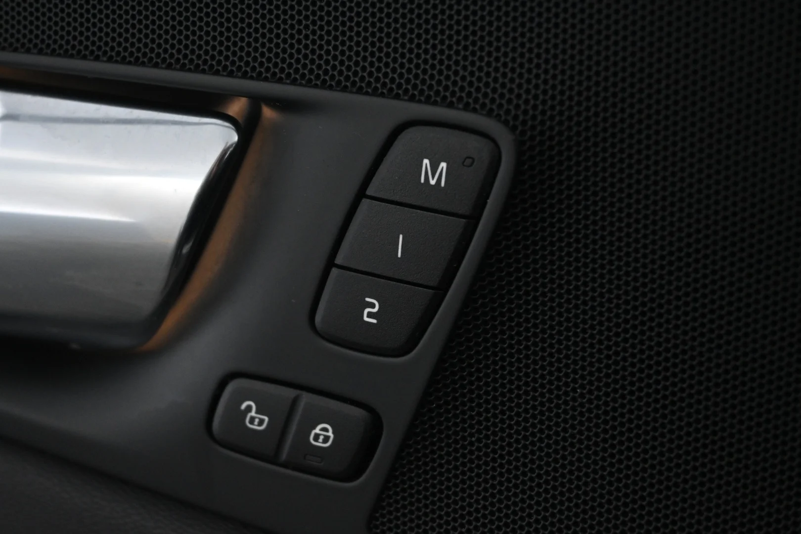 Car Image - 5yfx8WYNqmRQOR9torJiUU