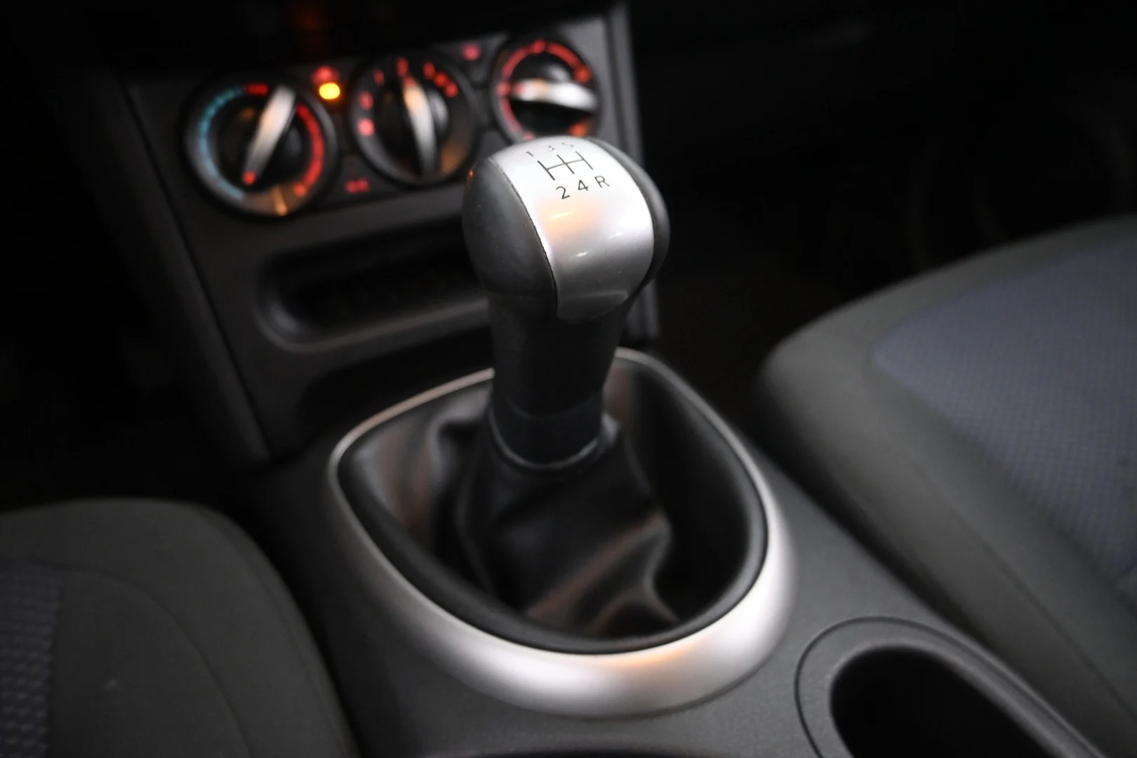 Car Image - 2w3ojNBYFvnUCZ57Q65LEN