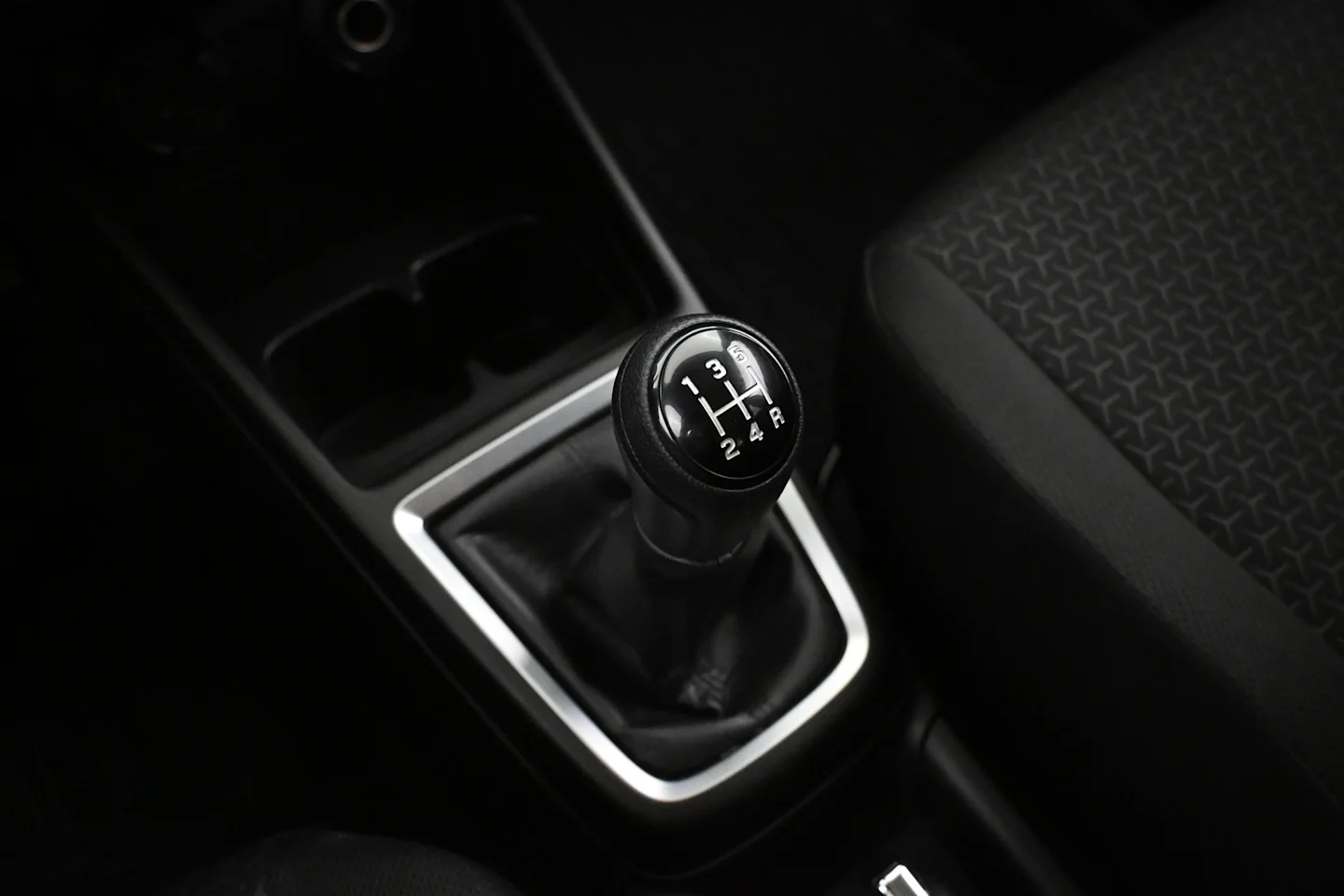 Car Image - 5wceKbxtxAlvyMLo2duot9