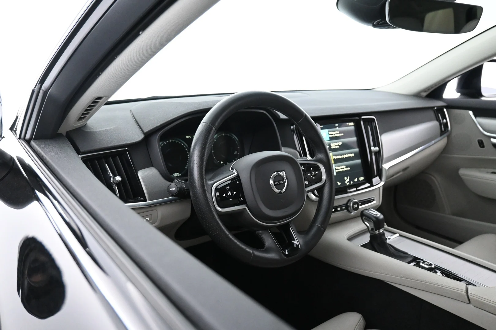 Car Image - 6EmM4xKvTZZCsC44Bm5WKS