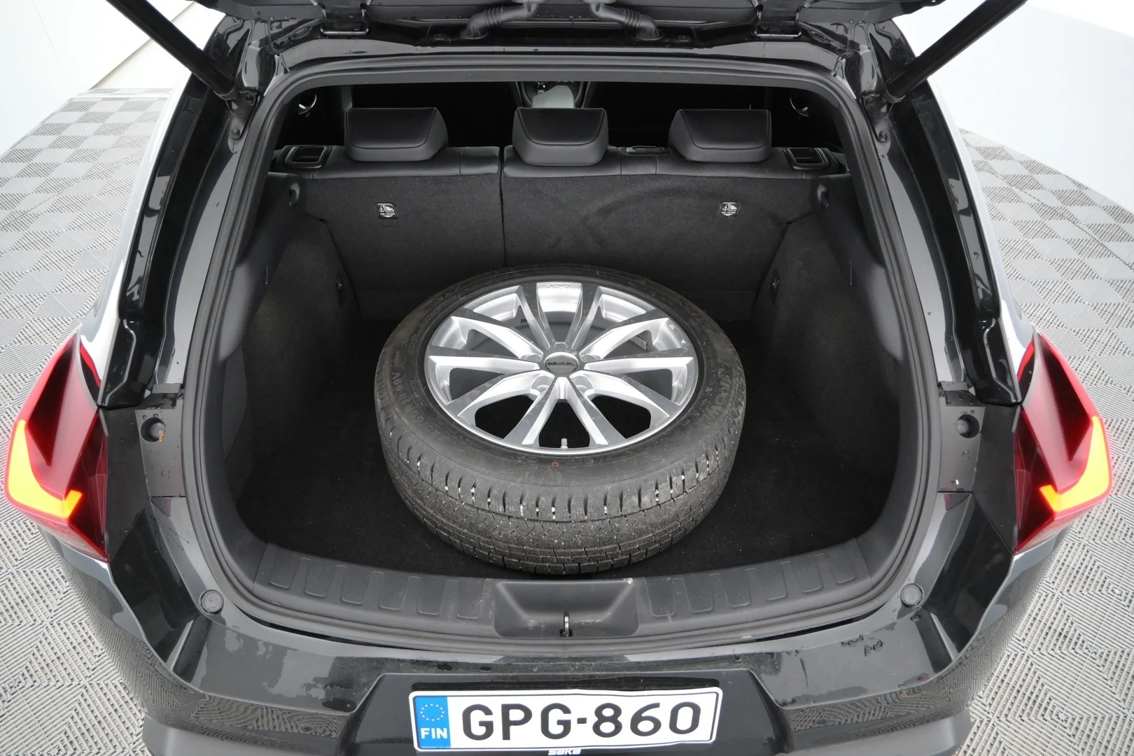 Car Image - 7E88gJ8UglYP0TOGRHNdYK