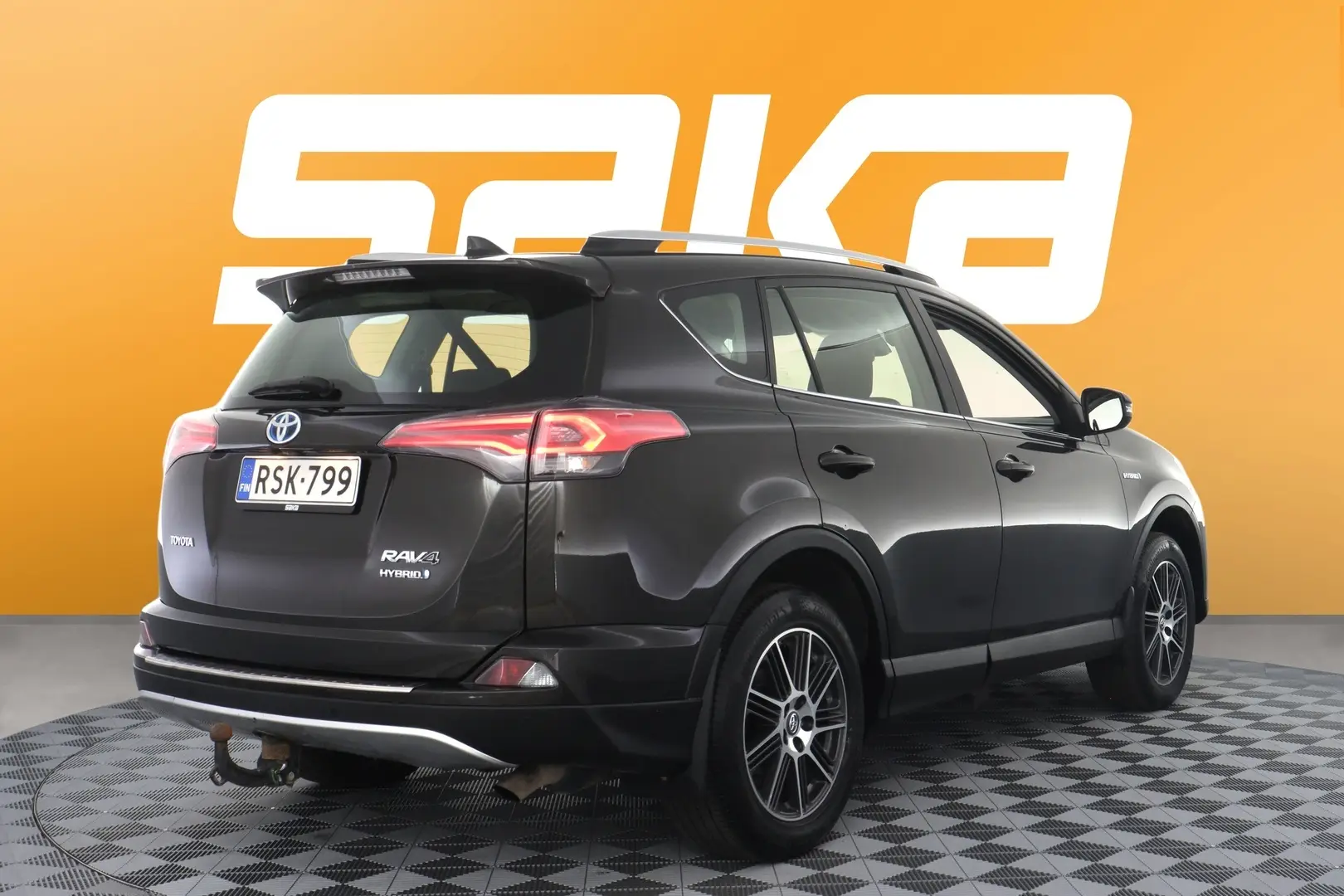 Car Image - 7sZgdb97TKeWnxaDvEXtqX