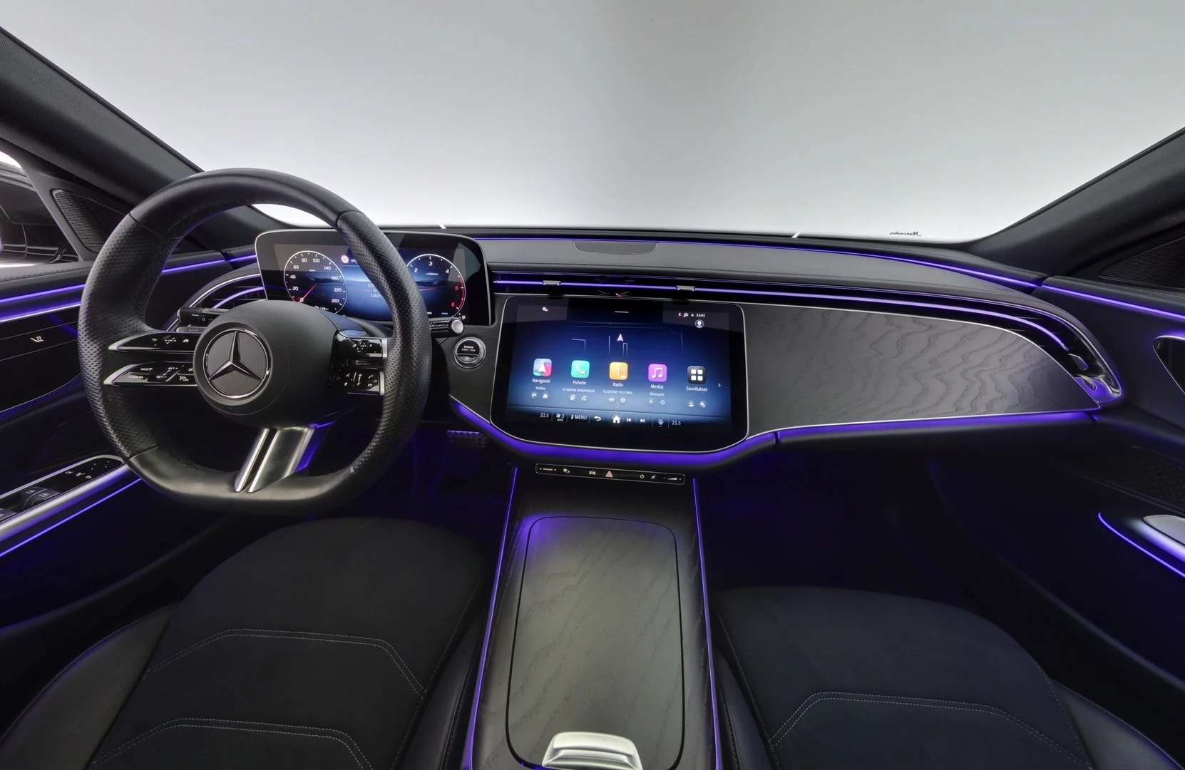 Car Image - 2hoROmFis2c0YYWn1I7S5U