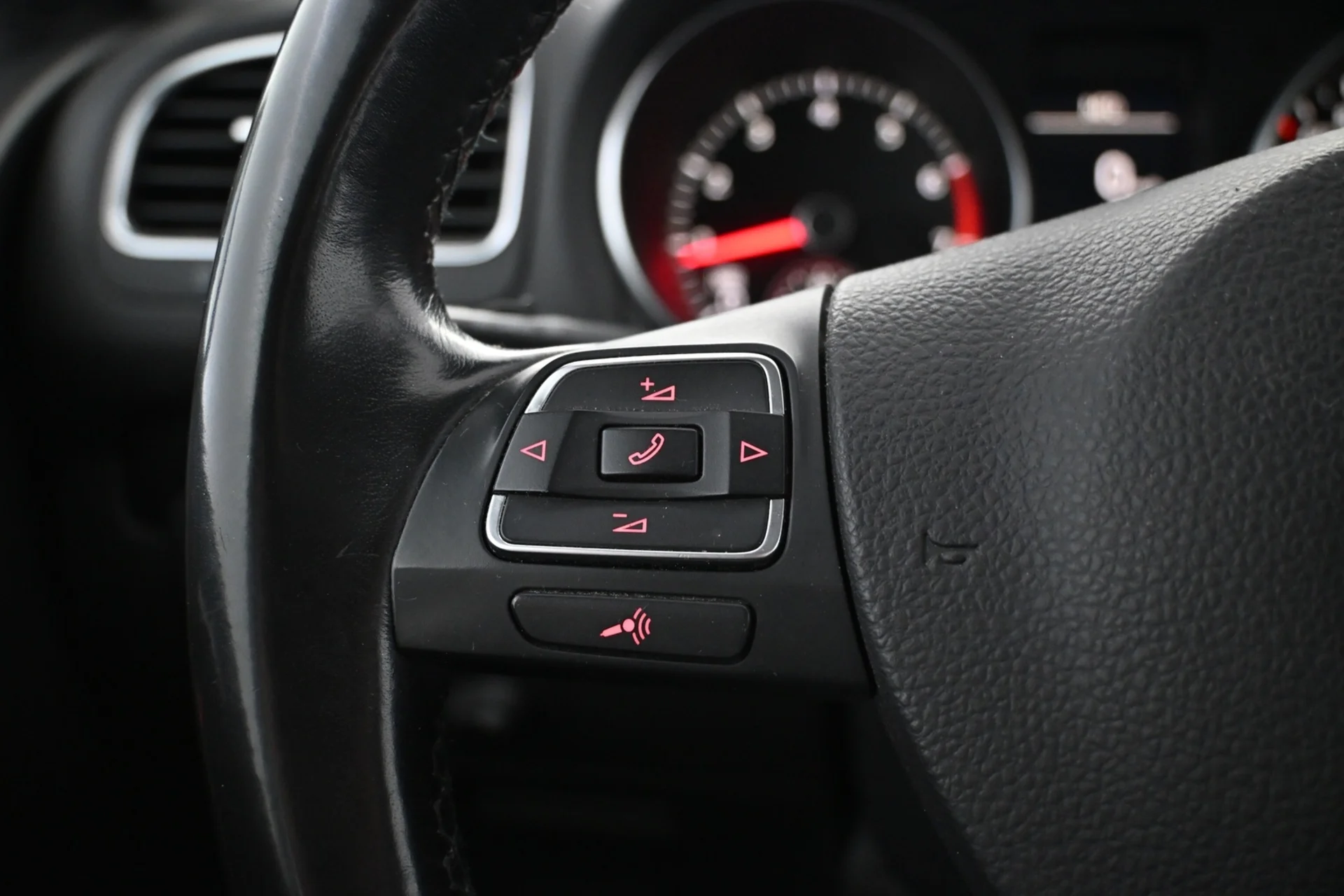 Car Image - 5fIOID7DHRx6gVonVh0JpQ