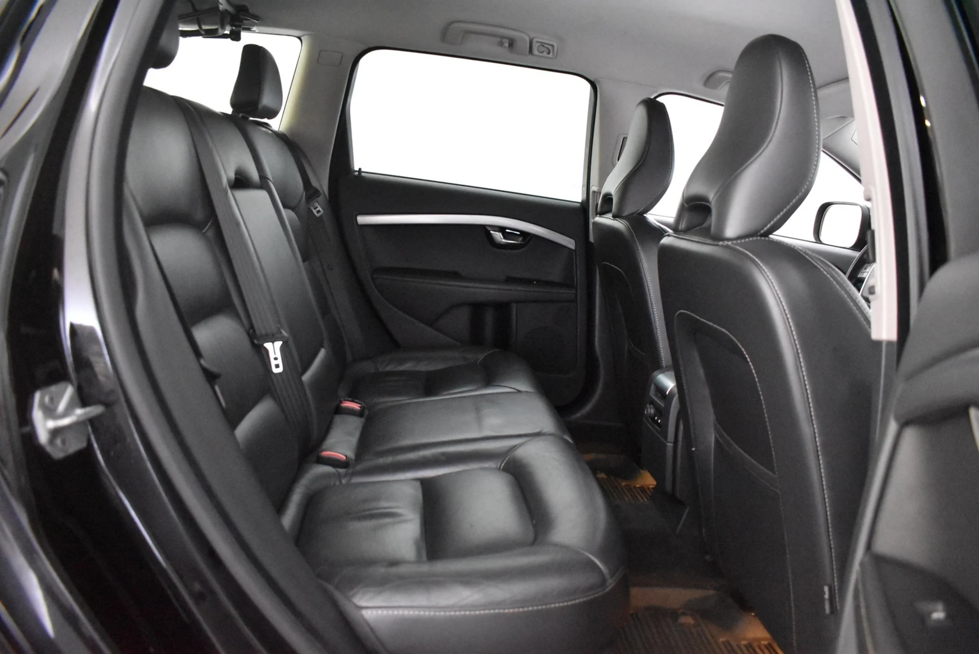 Car Image - 6VIeRLPZVr4QYgOD3Ddtmz