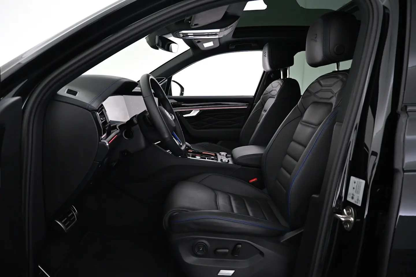 Car Image - 3cwf9xllwig3ahXUGKWHm7