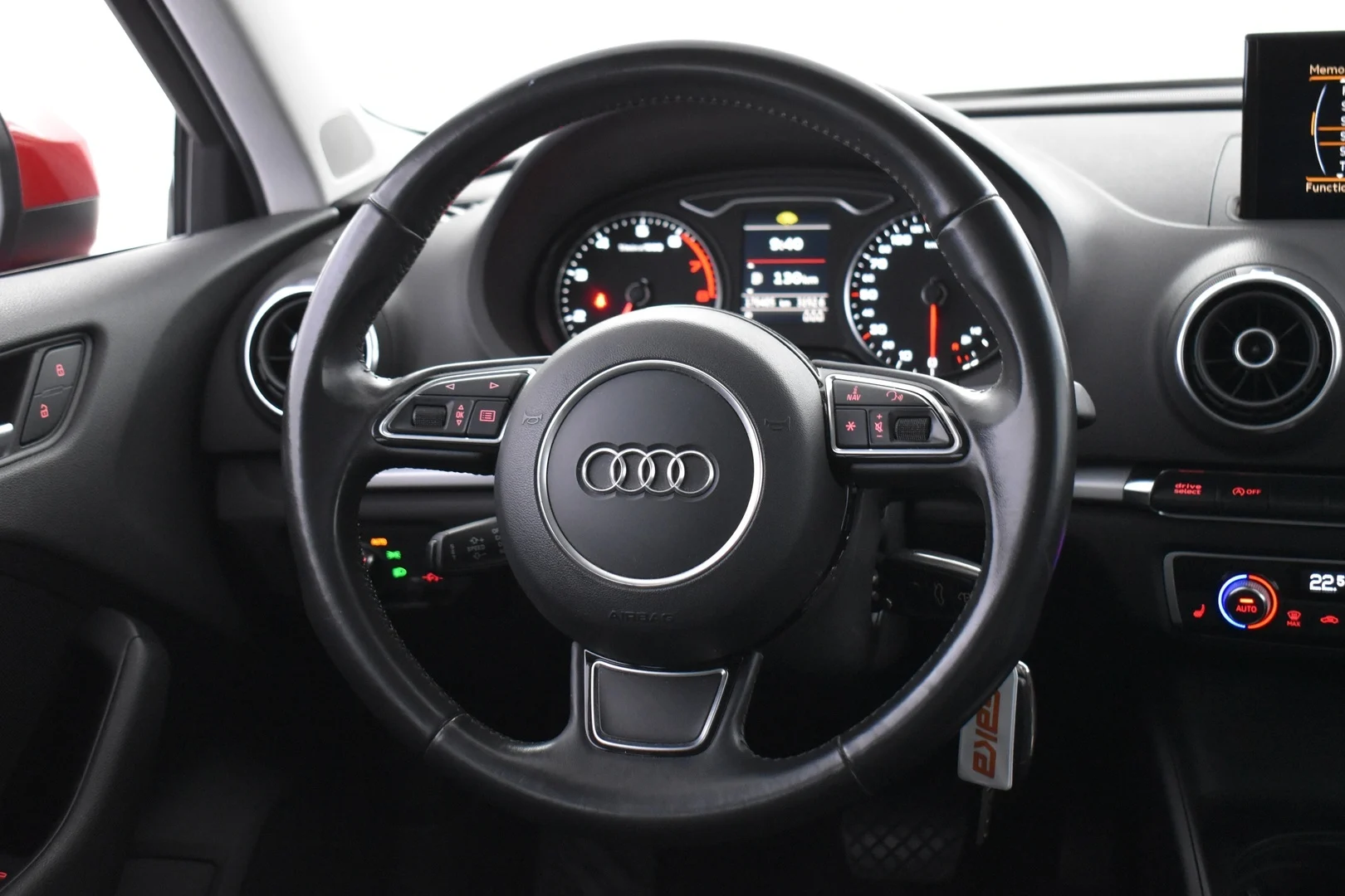 Car Image - 7BMneGf5FV9TYec97tGpll