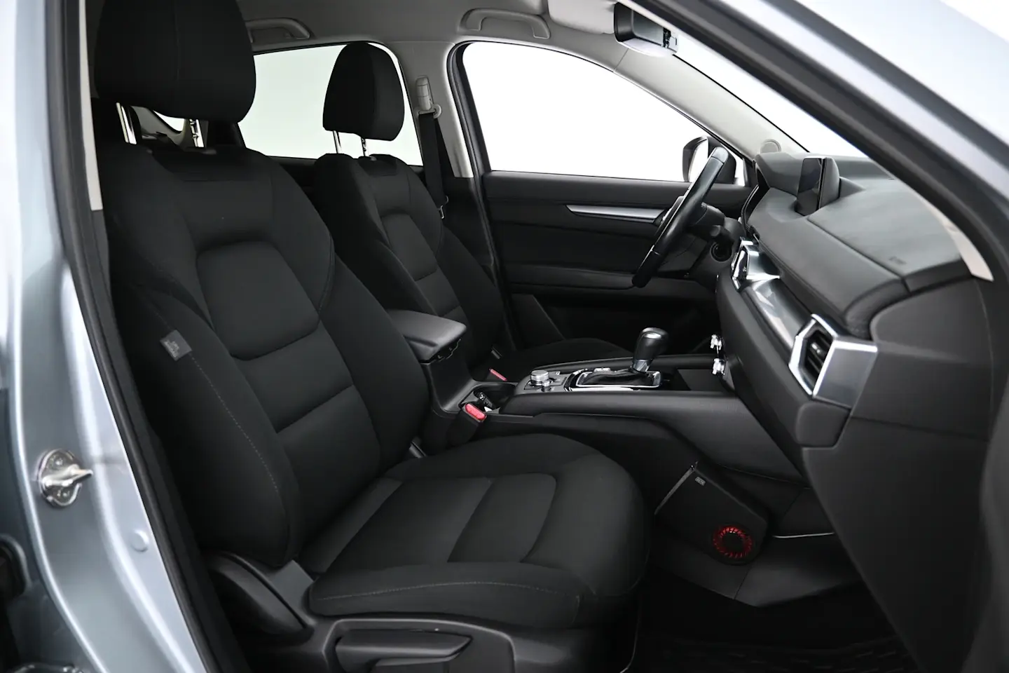 Car Image - 2UvPyFngpEQYrlTzjULitV