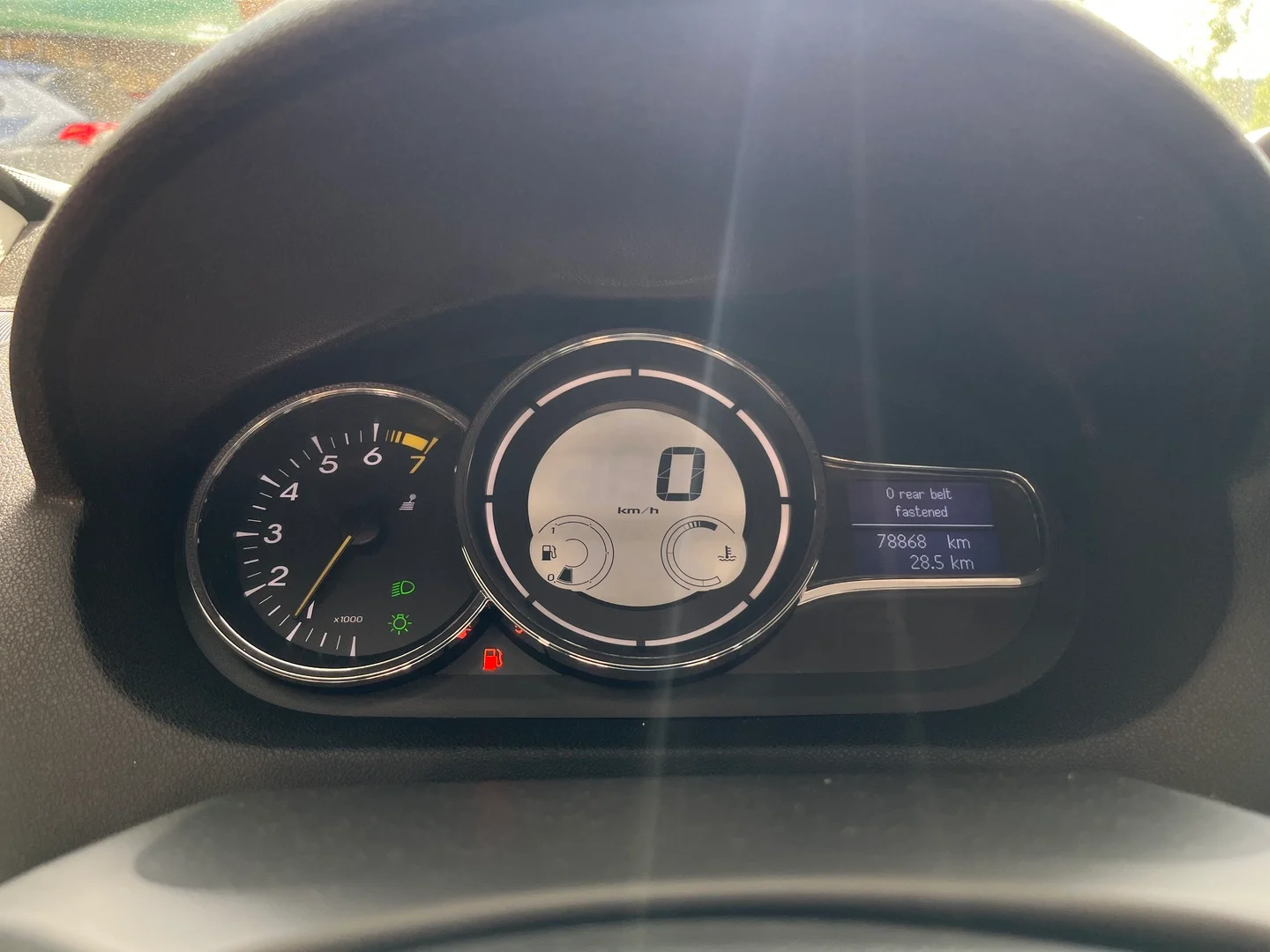 Car Image - 5UOWonefMCbzZVioAcnxyG