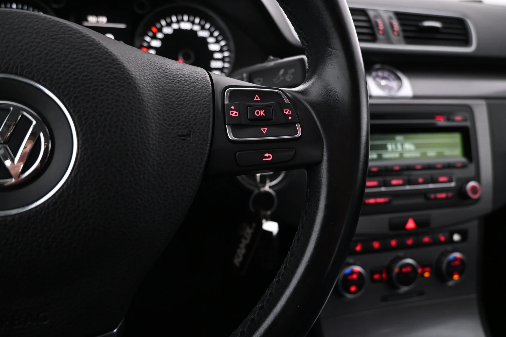 Car Image - dcPWo8khn6MWVjnxeOMeB