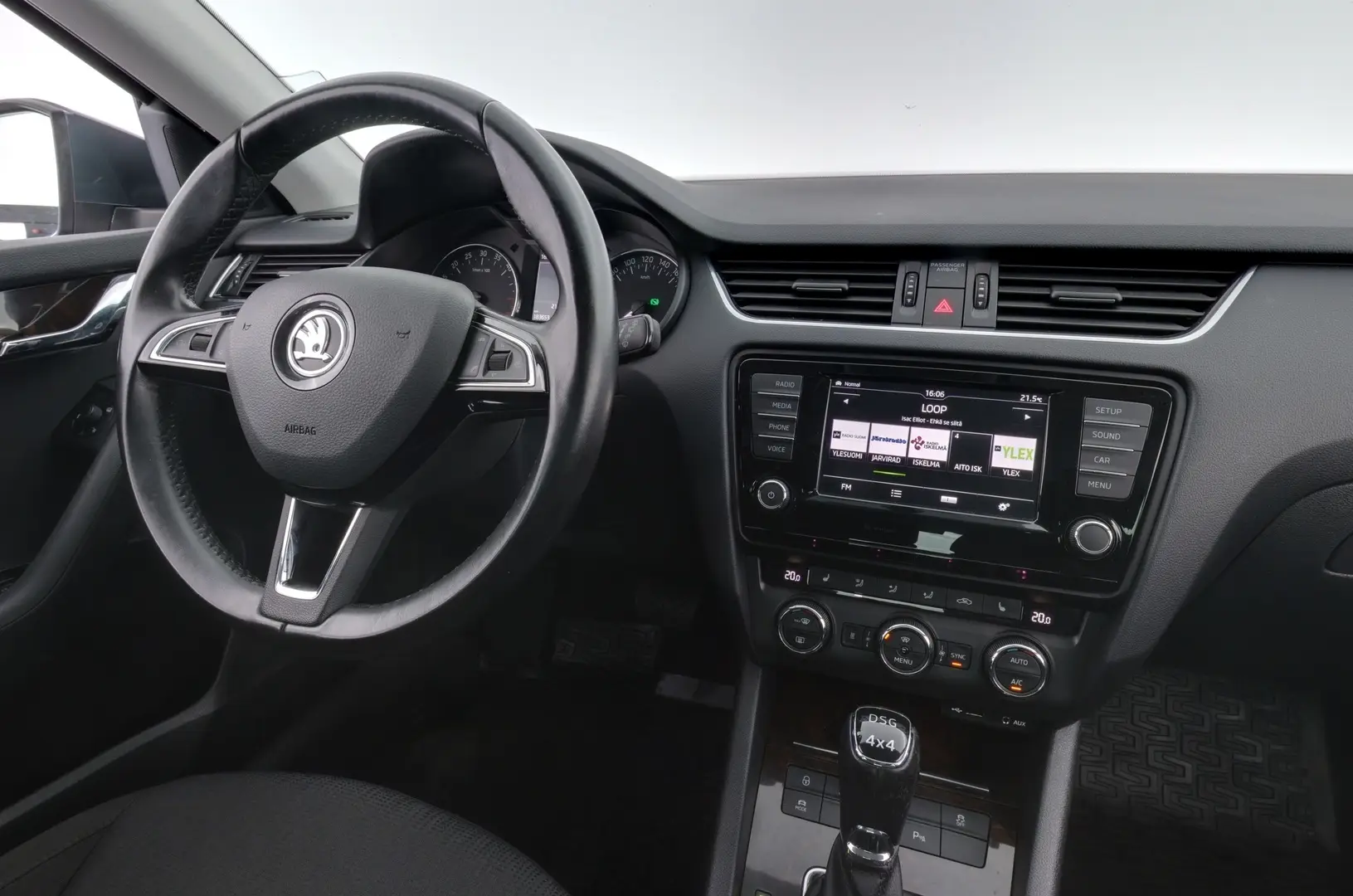 Car Image - 4oWb9oRAY5osejVxI5SCGV