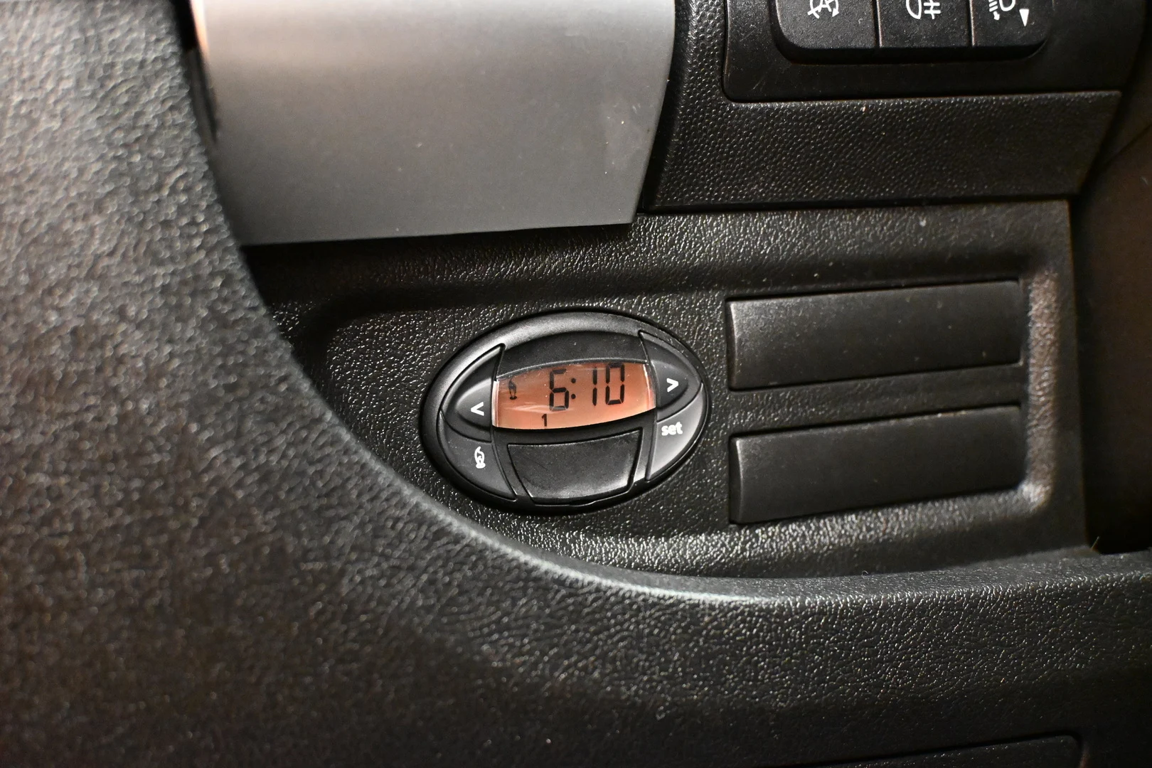 Car Image - 7qQiKkIRFnwyLyZlROBkI4
