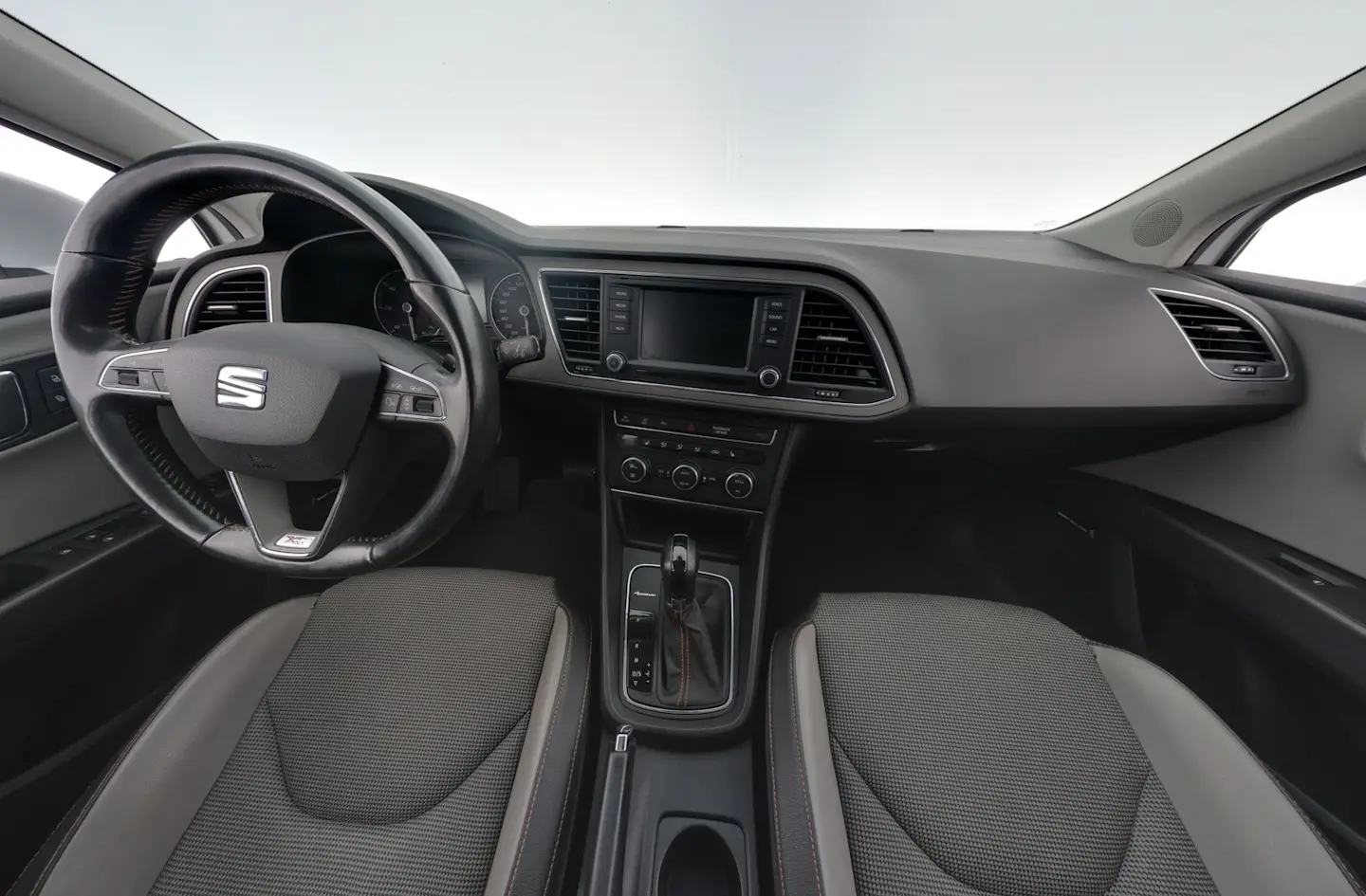Car Image - 5gp9ZSCxfILE8Vvz5bSlpy