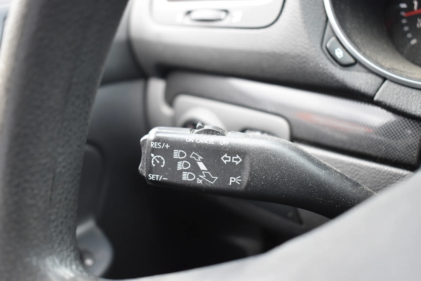 Car Image - 2zyiy1cli5QgAD4EVd4WIl