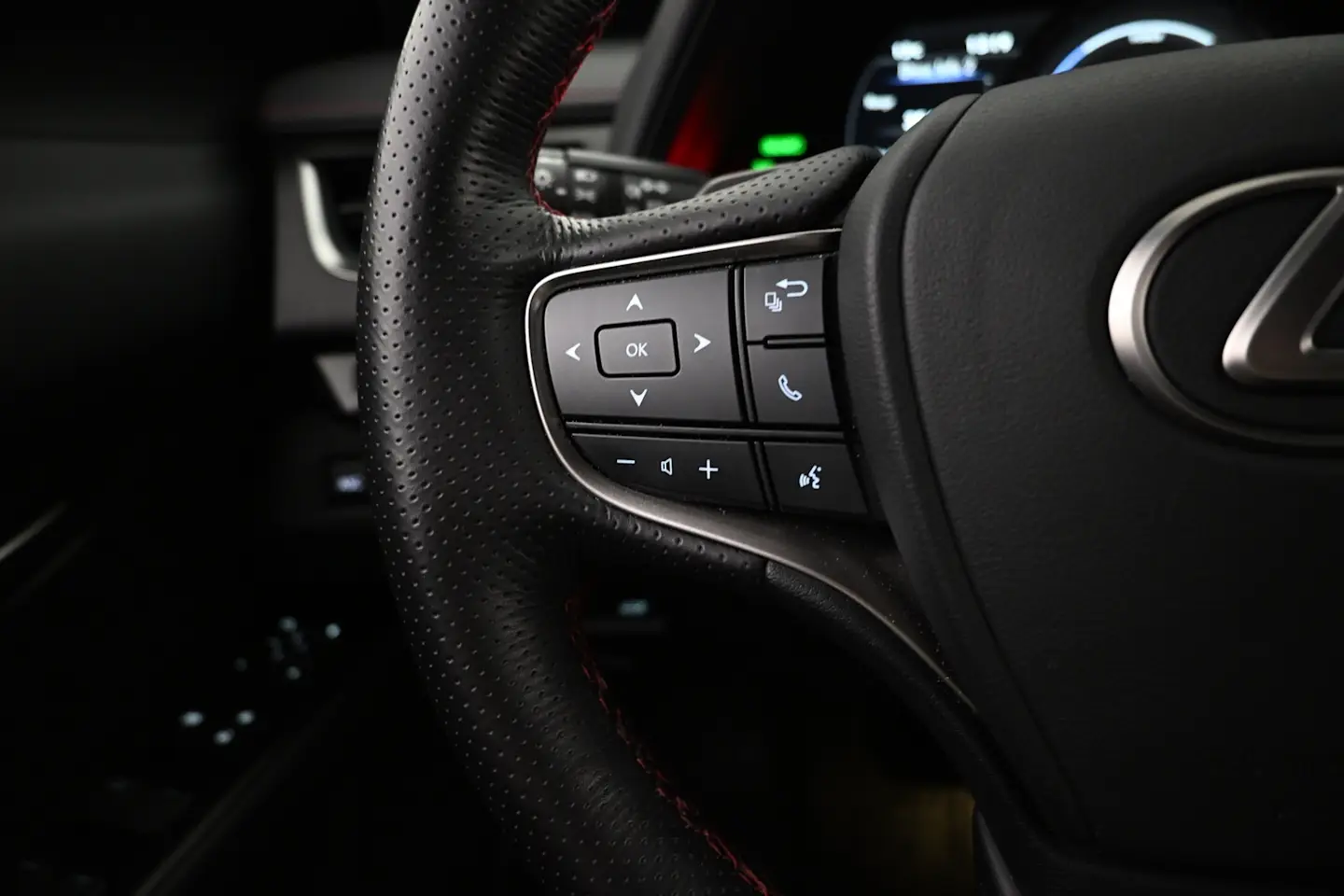 Car Image - 1LlLa396U9Leq5iREOhmbo