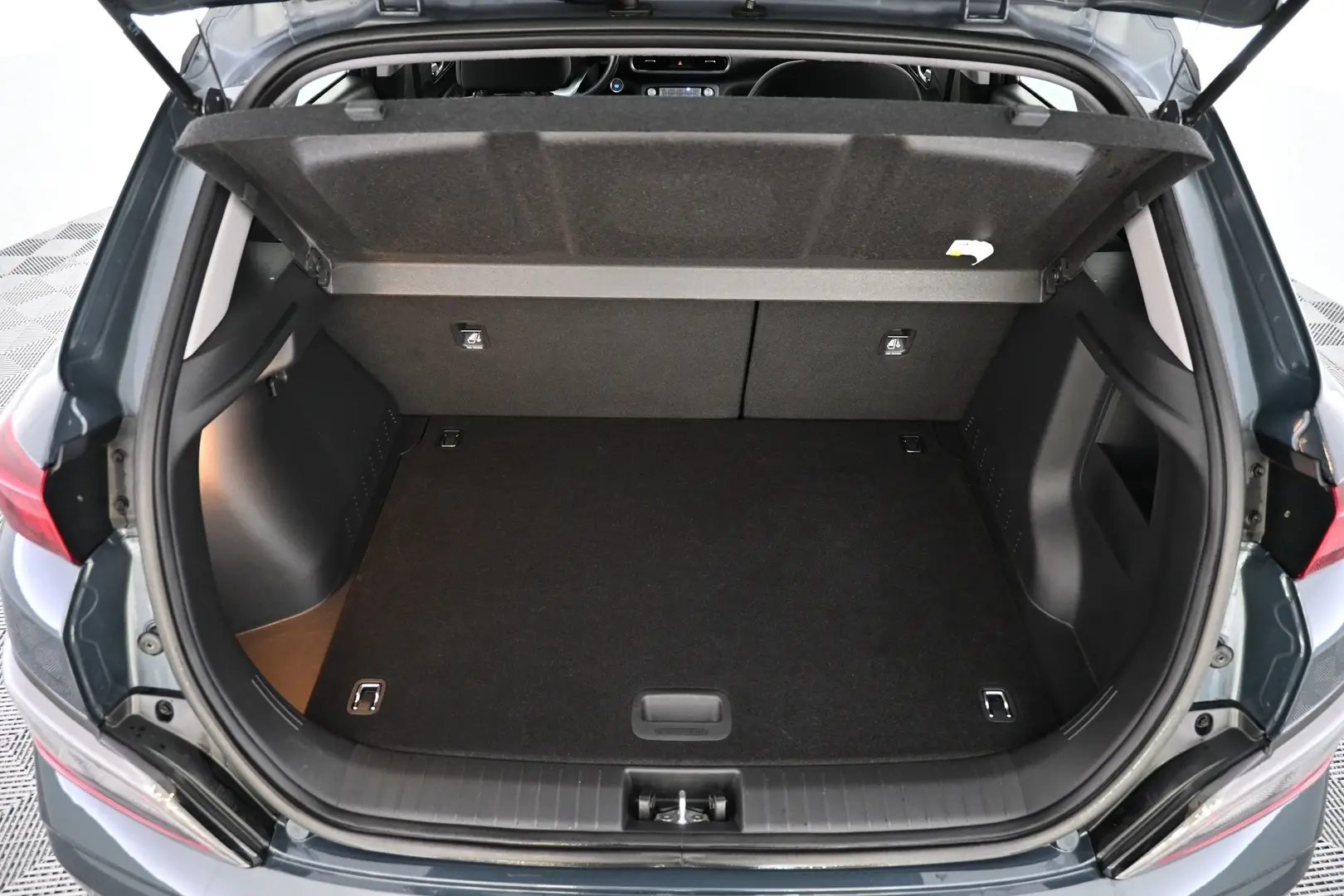Car Image - 4sVLSFlP3yCIEfWAzC37Qo