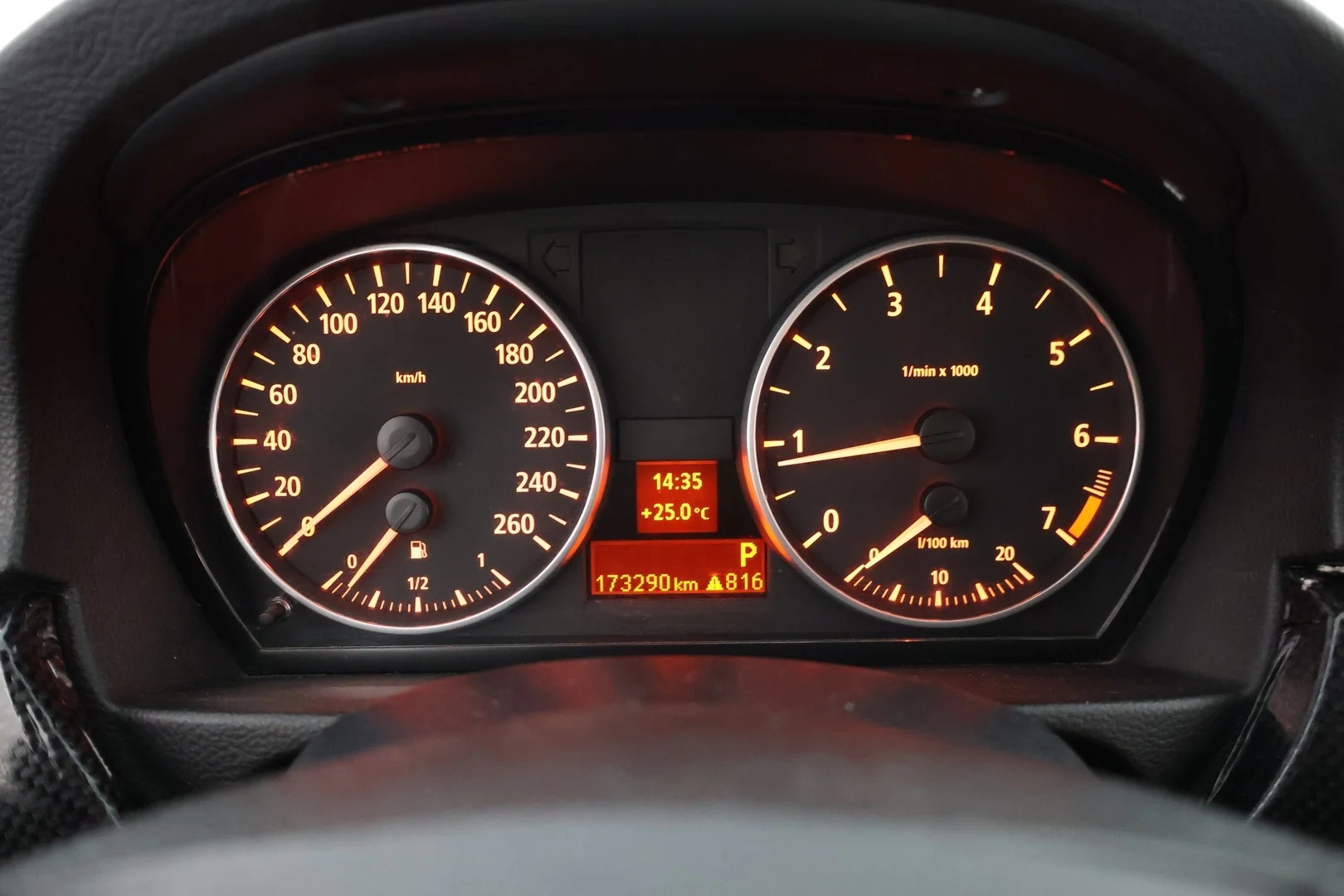 Car Image - 2OfMKBMN5IoAJHYinkKHMA
