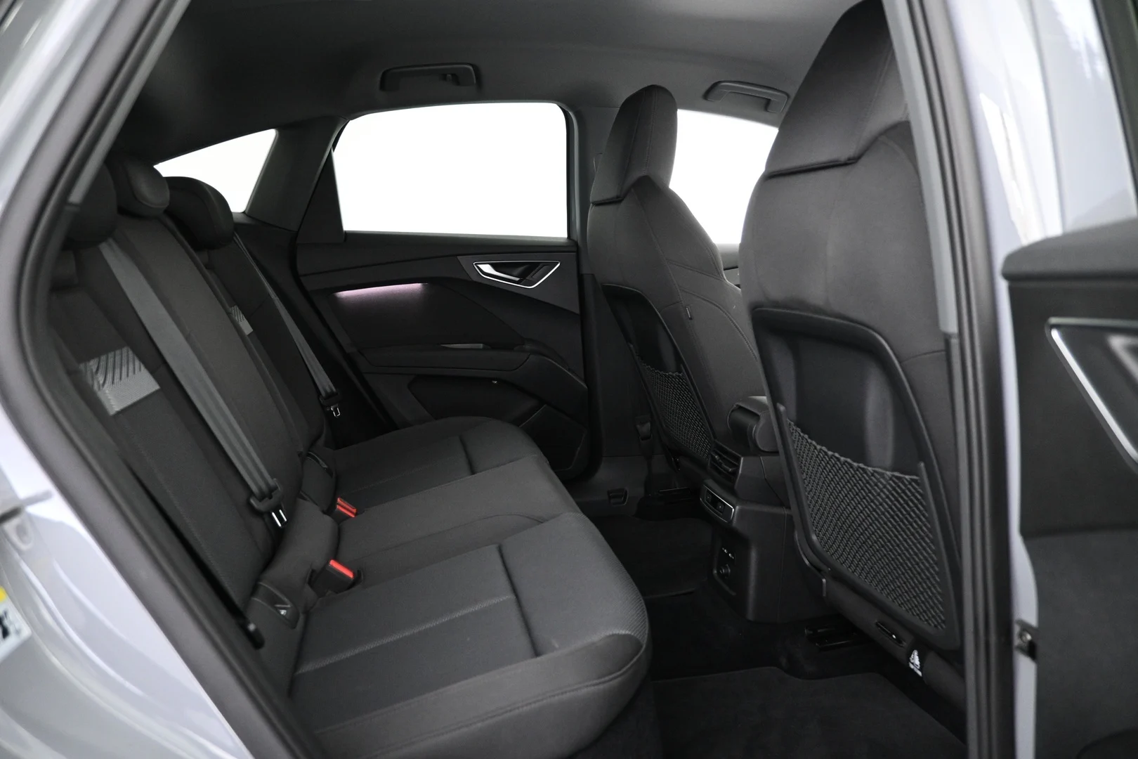 Car Image - 14T8xwgUNYLRirgYhBBuh9