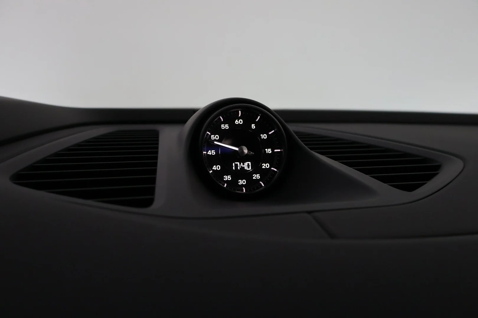 Car Image - 28gGJ1wfCRD2eGvWSZVlHz