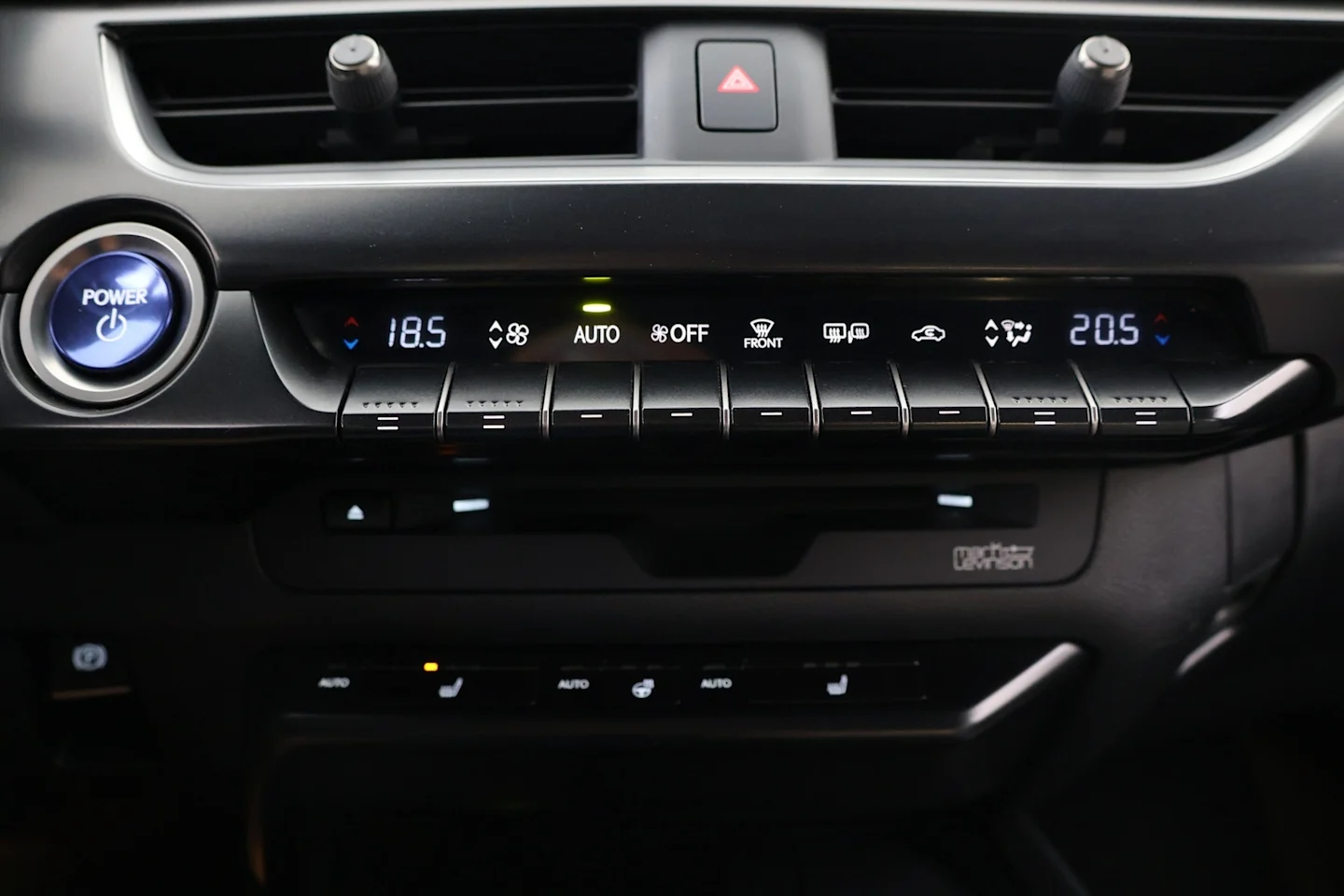 Car Image - 5W3fYYVt907P4hv1aem1RE