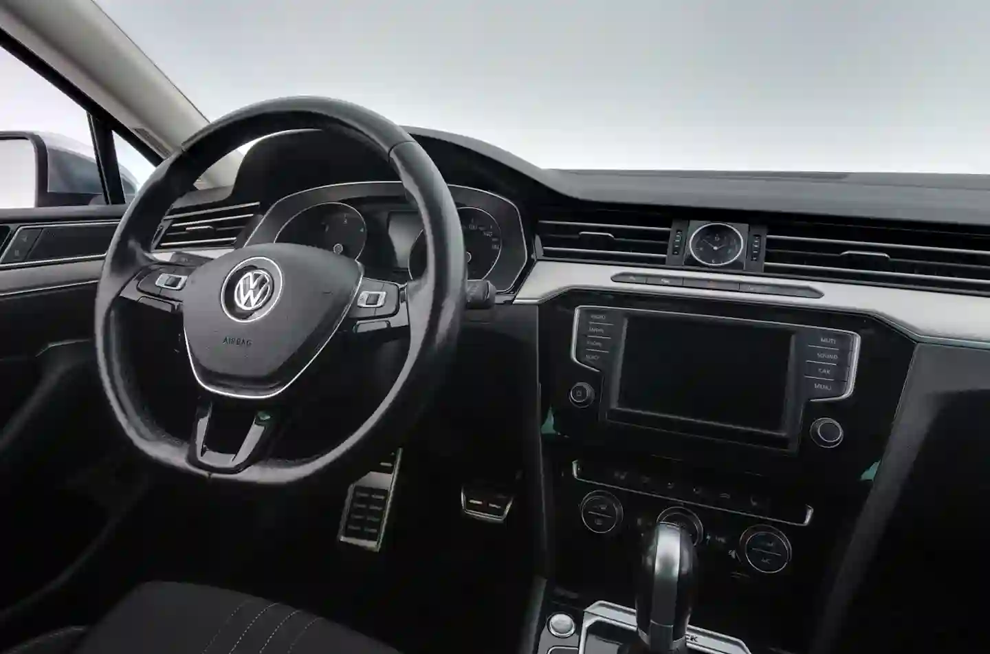 Car Image - 6FQ8JlNdHZYcGauotwxvni
