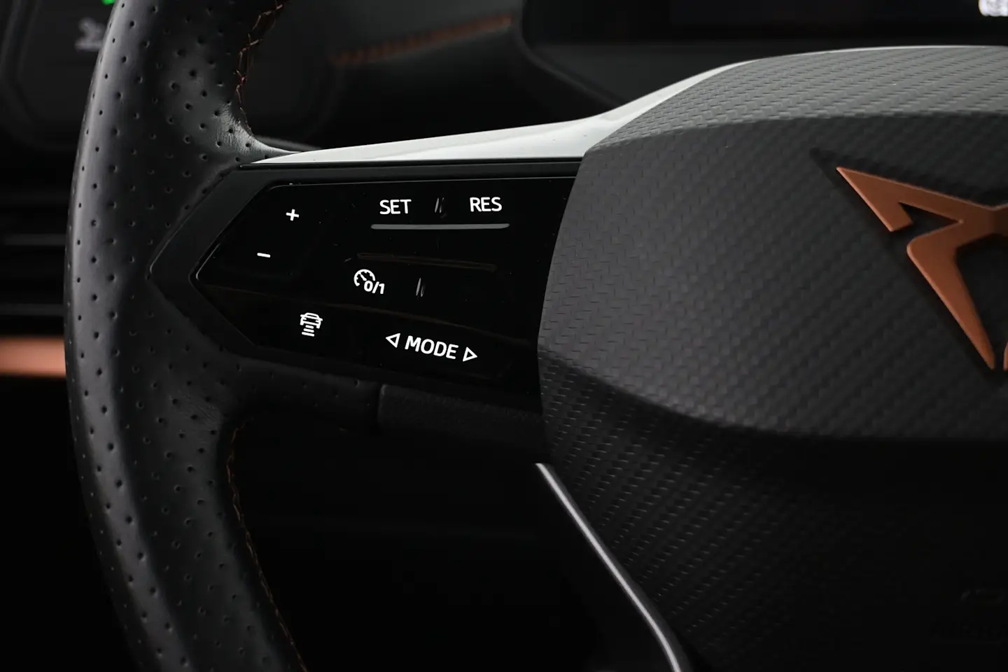 Car Image - BtLnPA5sLE9b178SY2Oxa