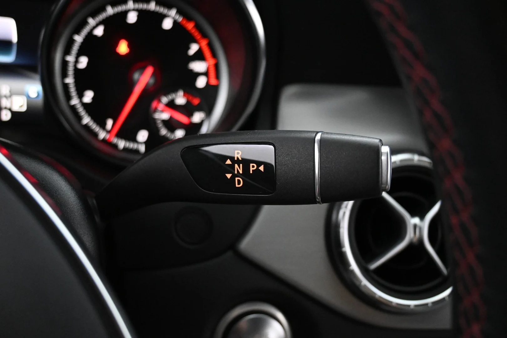 Car Image - 2nMxJGv8h69omlLCzQnvKA