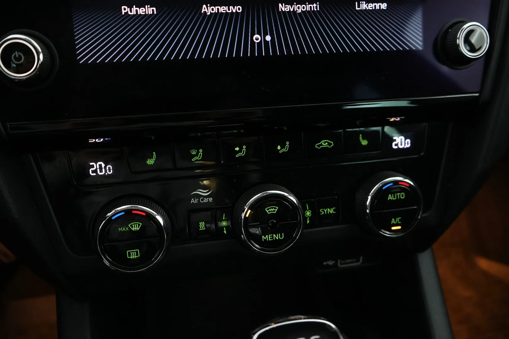 Car Image - 2TI5LPEGPD2NeeGqR4LXom