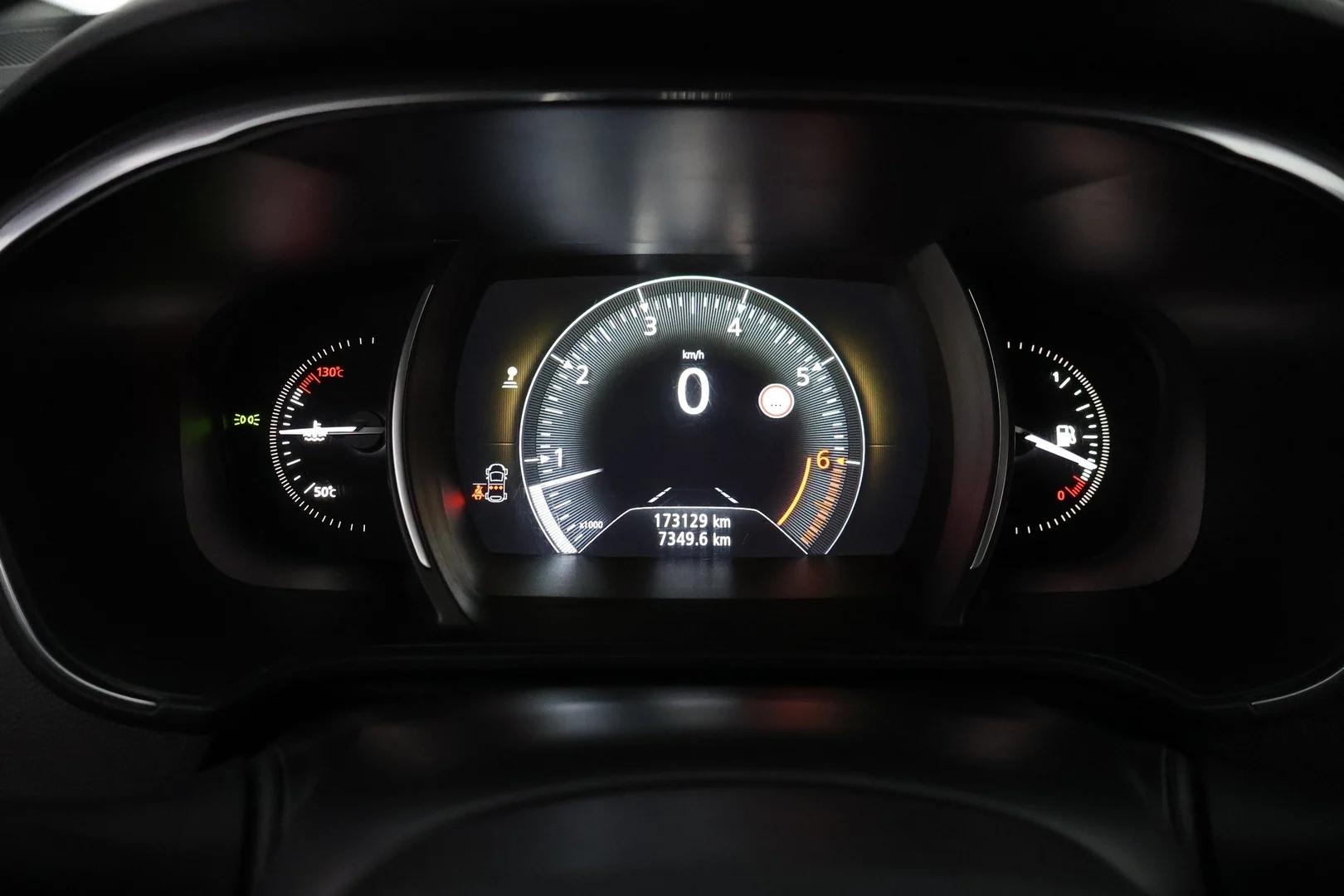 Car Image - 7GdZMZohnVkZClbqkcKPQt