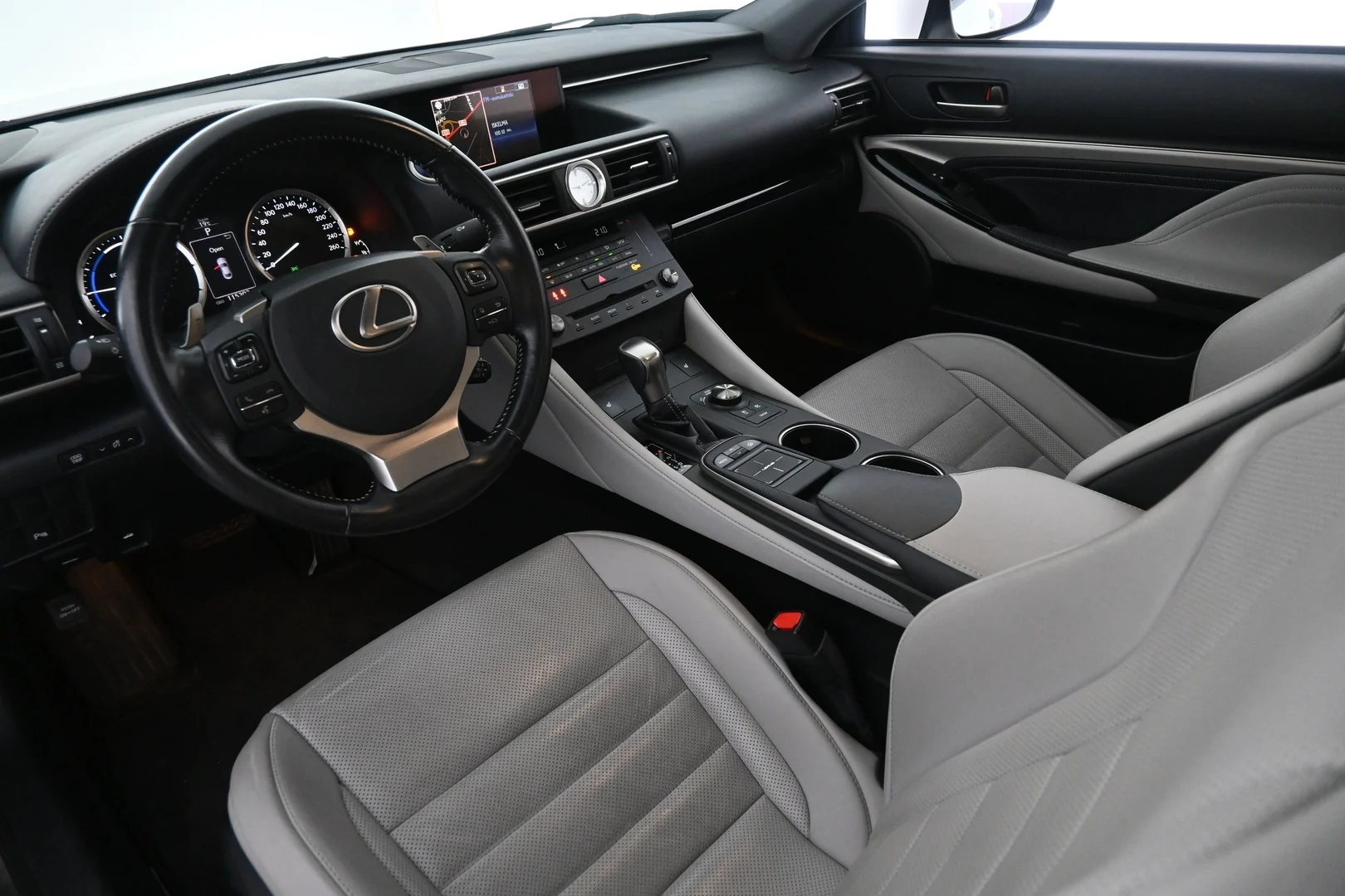 Car Image - 6kVA6FvrVDqAYJcdq6CEG1