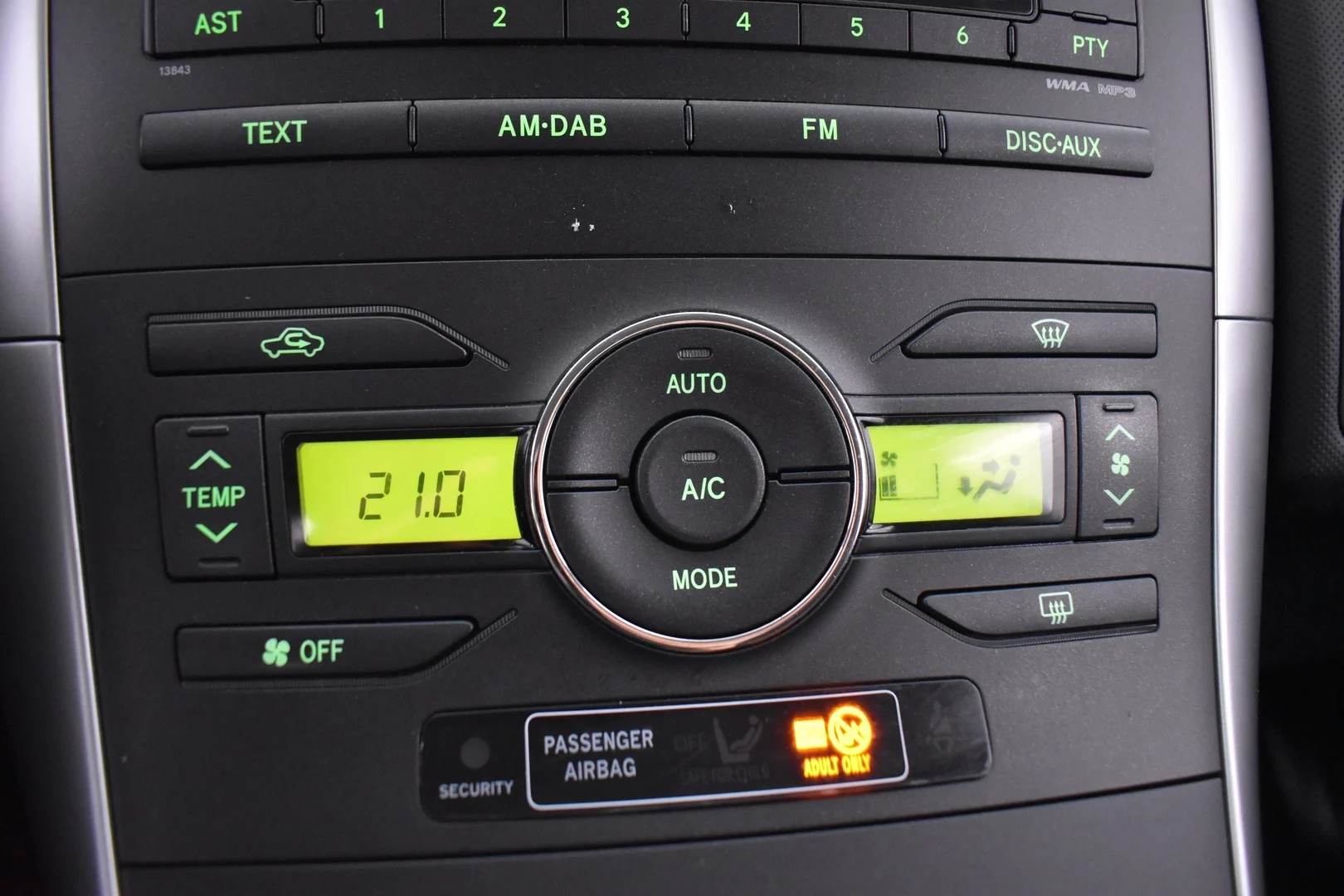 Car Image - 3Q2pAA6lS6mxmL5DuiA5Rr