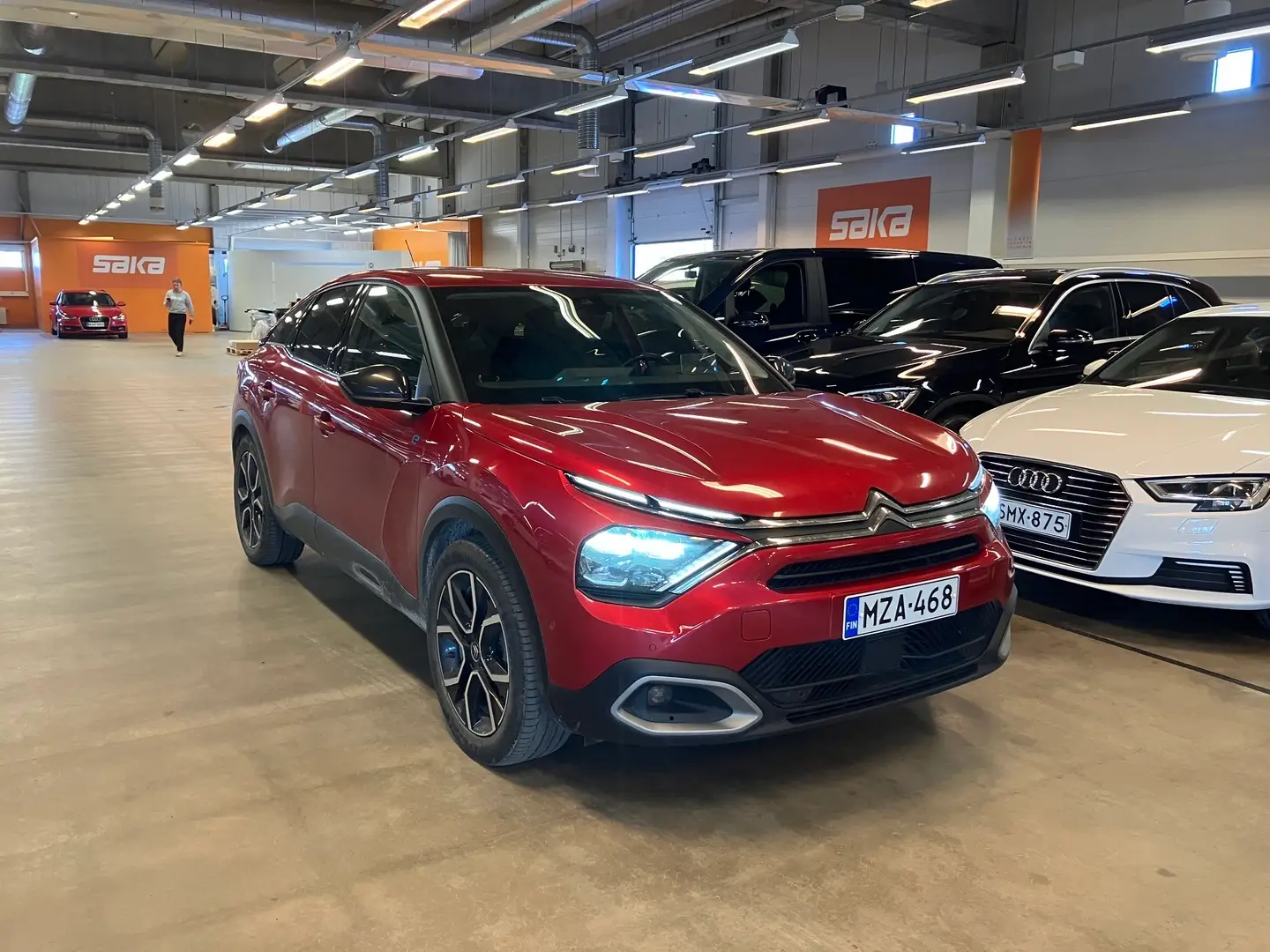 Car Image - qyslY8FfK26qafIB0ri9l