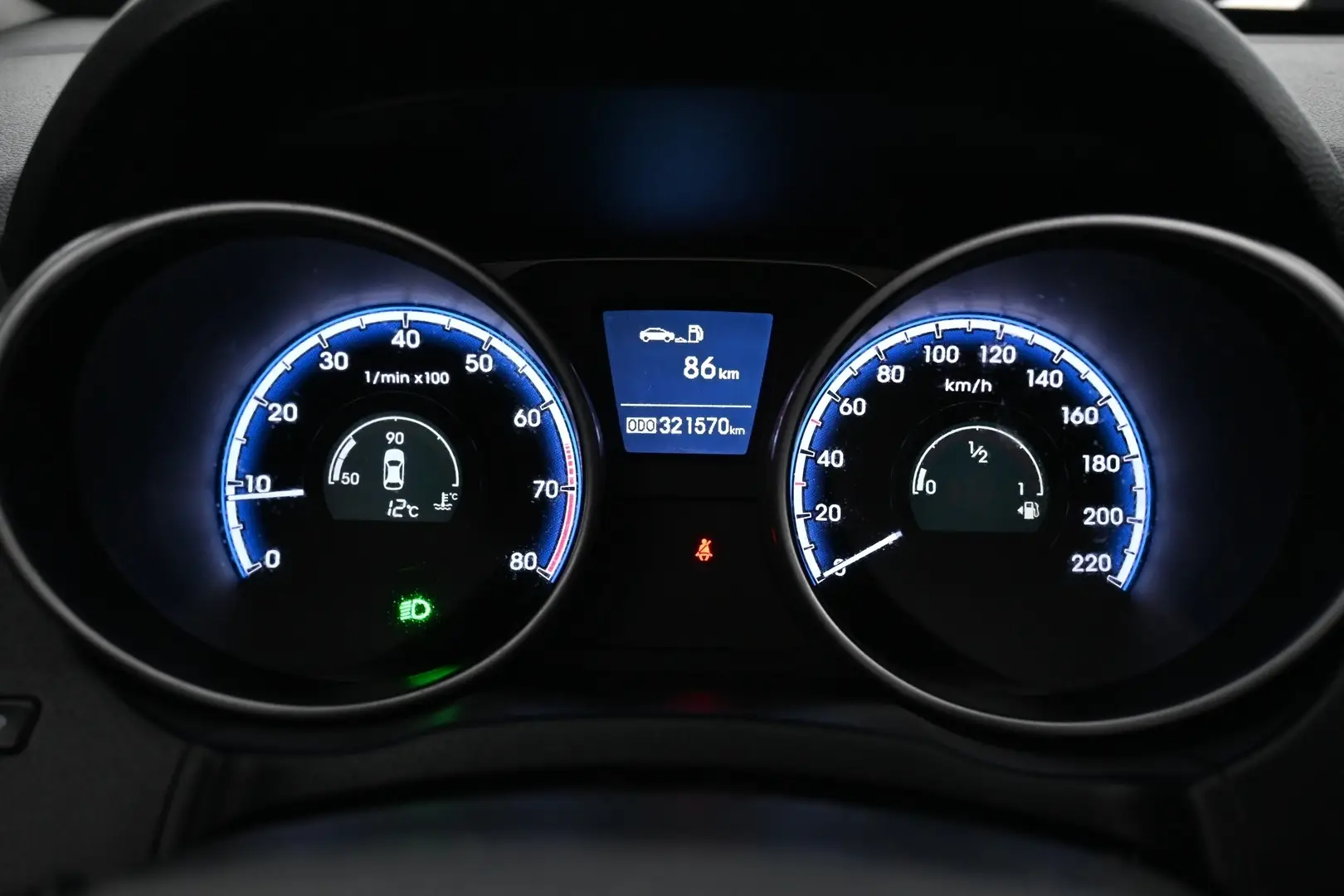 Car Image - wToPh2ycPSQcFAPzMUrog