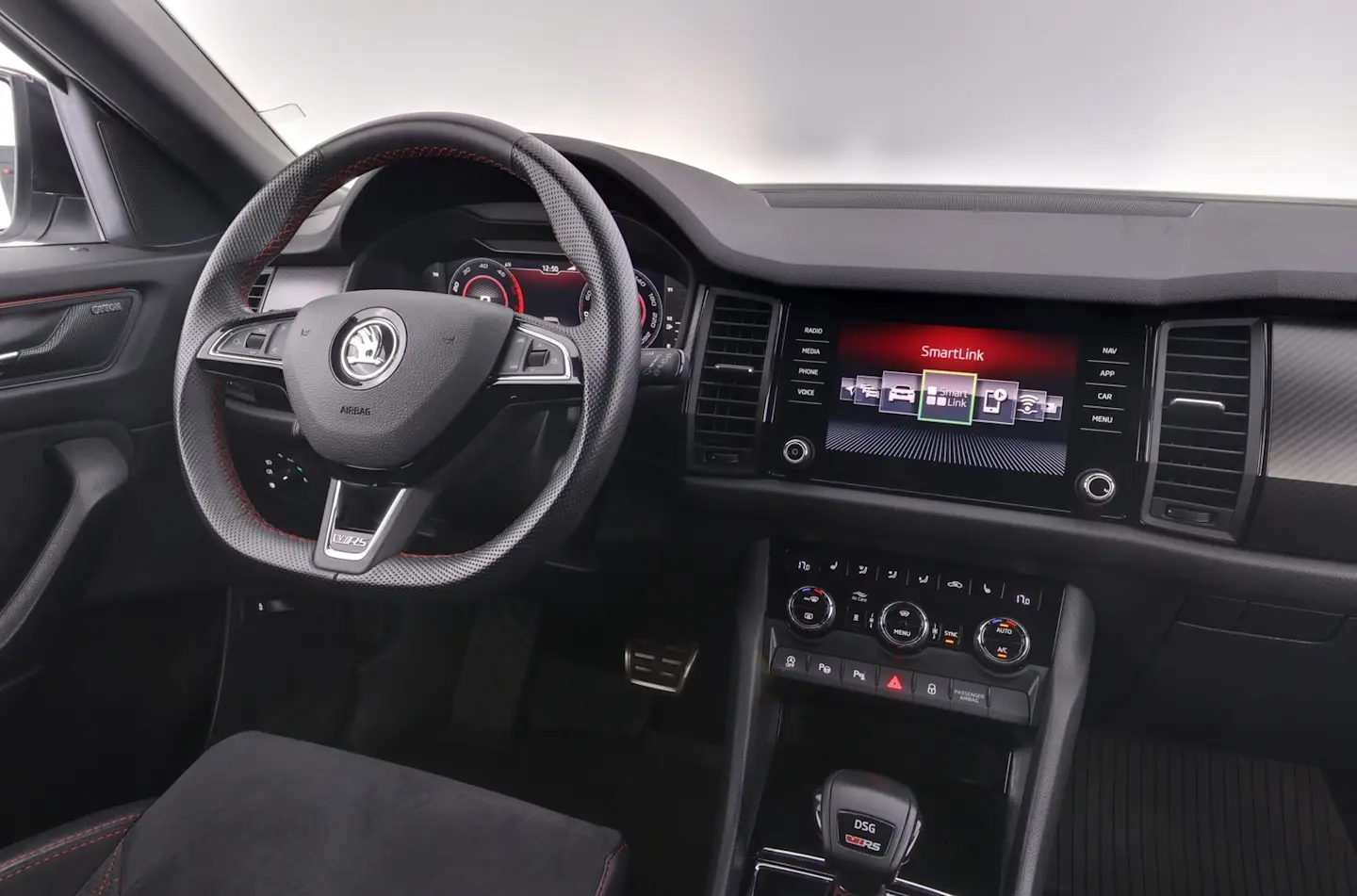 Car Image - 4kWf4DLbzT6Cdh8F7LGxhS