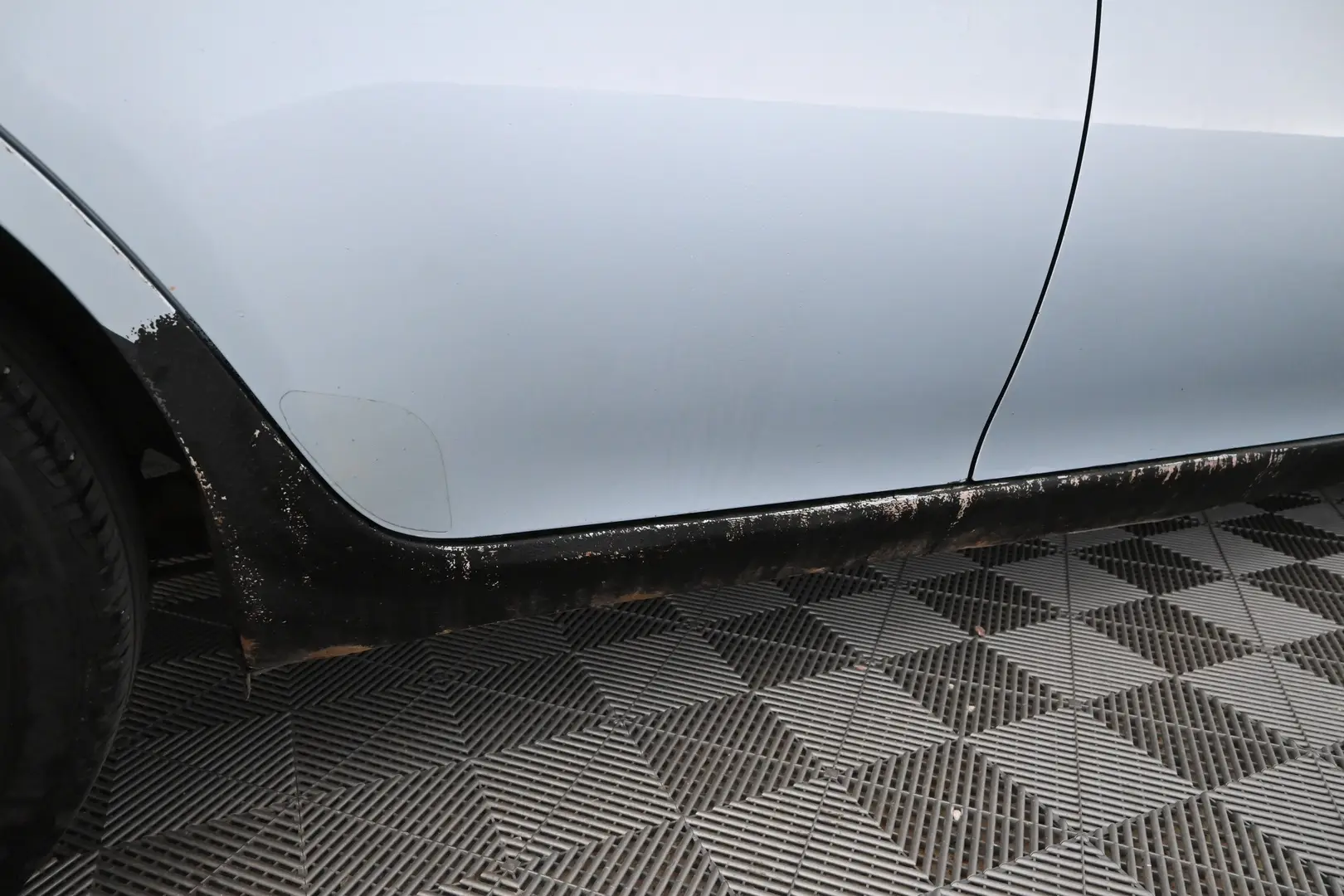 Car Image - n1fF1Q7eegPF6NBWN2uaK