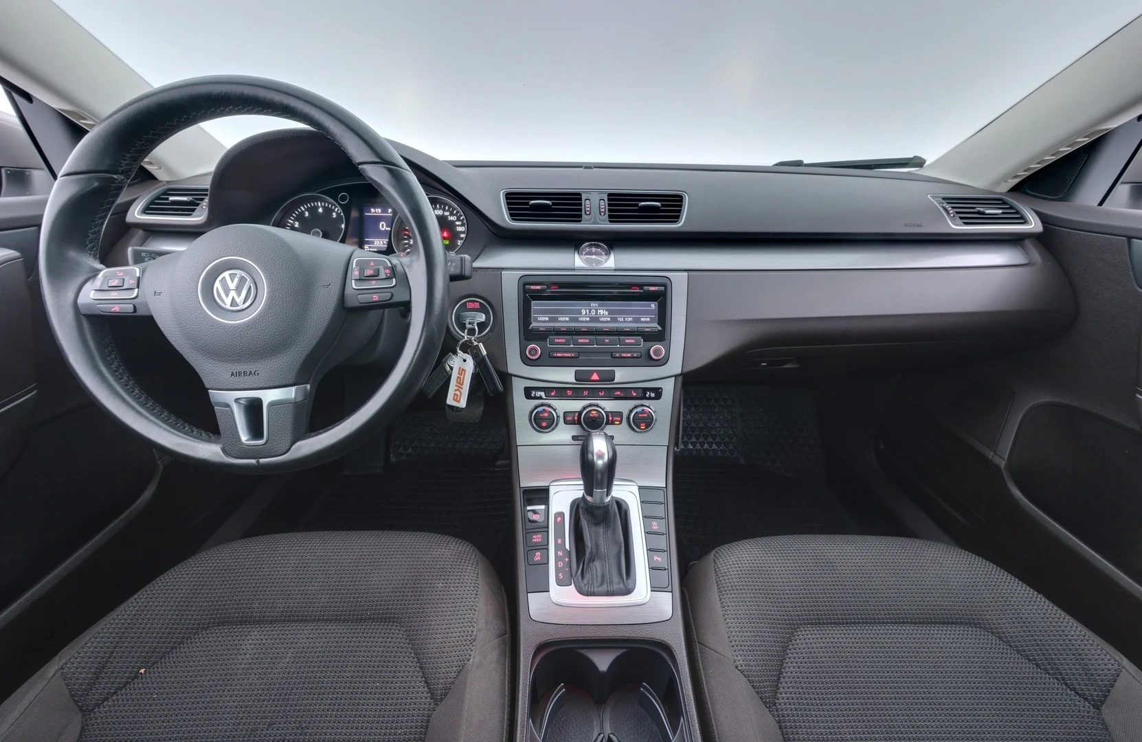 Car Image - sY1q2V1hTCQFqTrUqcoHR