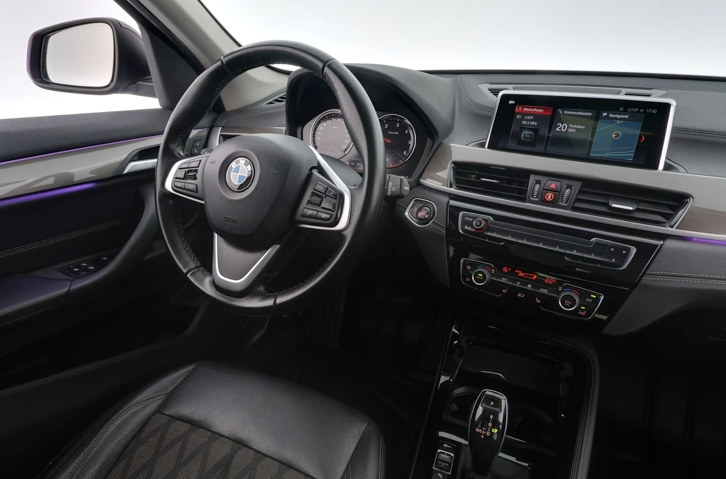 Car Image - 5J8jcLk5Bola4r3aRNRkaw