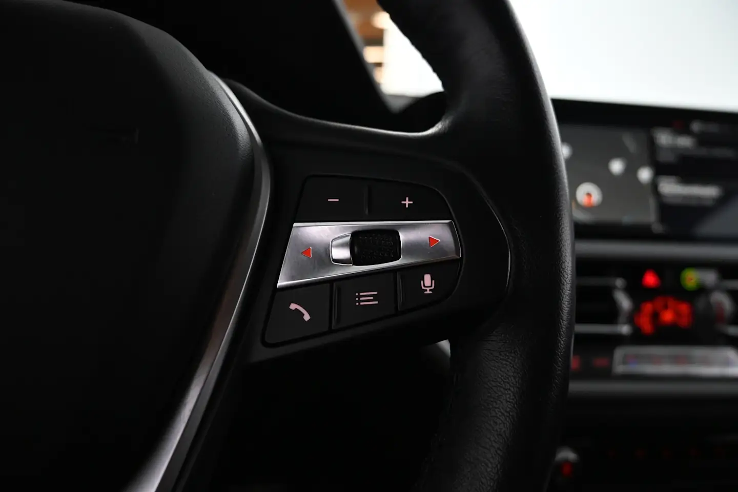 Car Image - 3wxULx3VYPua0FypQOS93Z