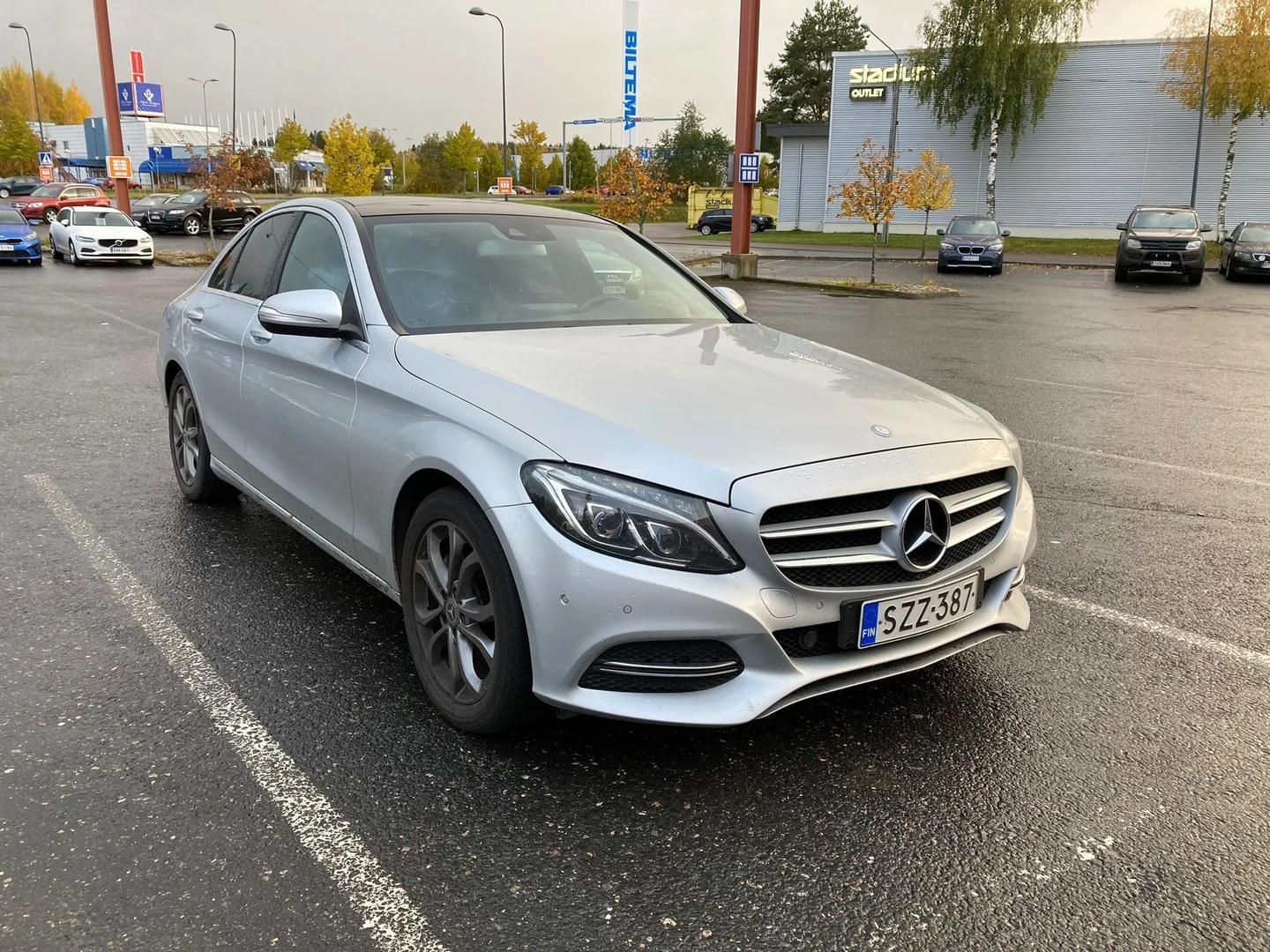 Car Image - 44ALI8vQjNJPm6zGCO7KdG