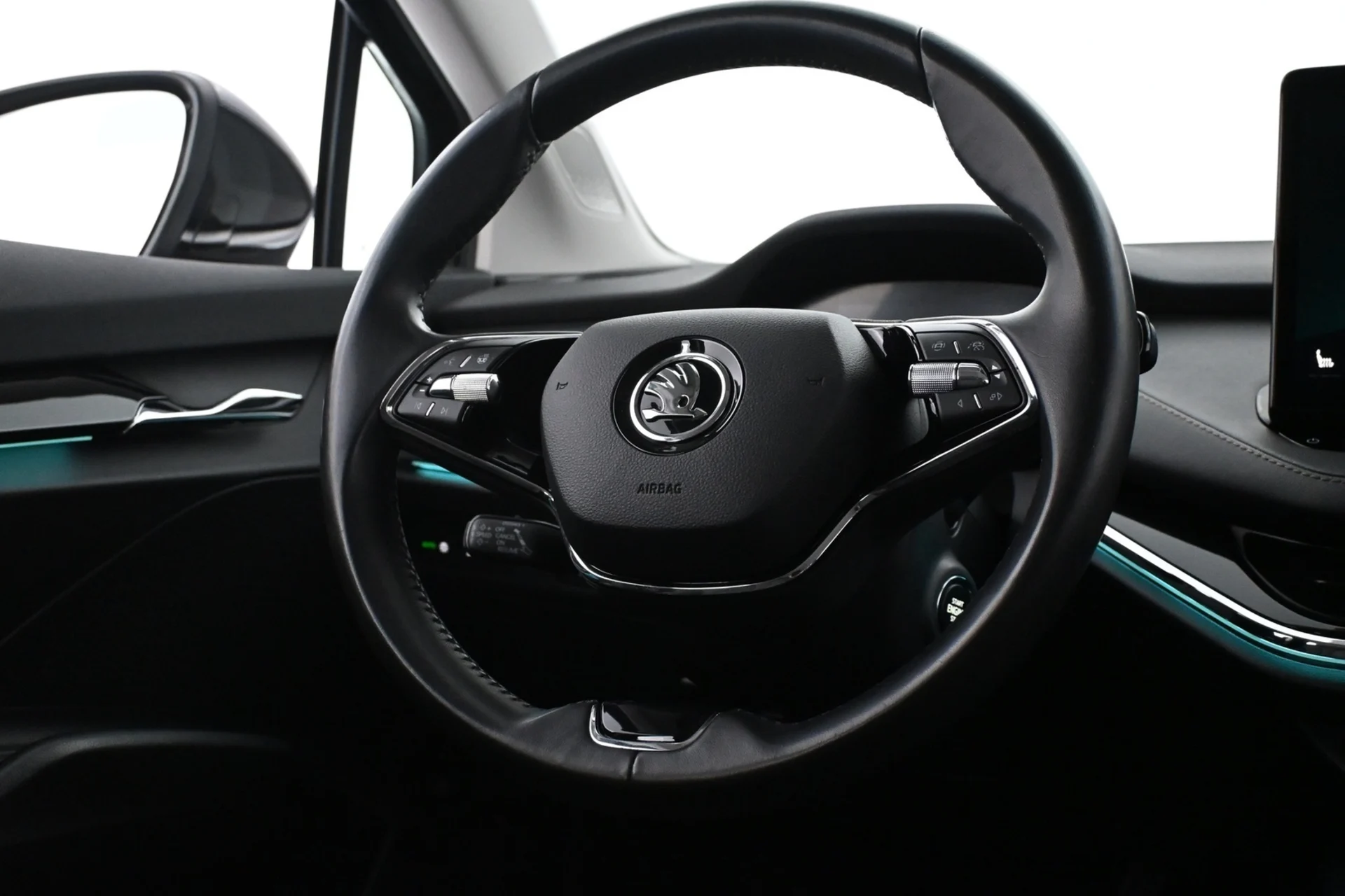 Car Image - 1jJNZ4Wzbfh0P1HkbO2IQC